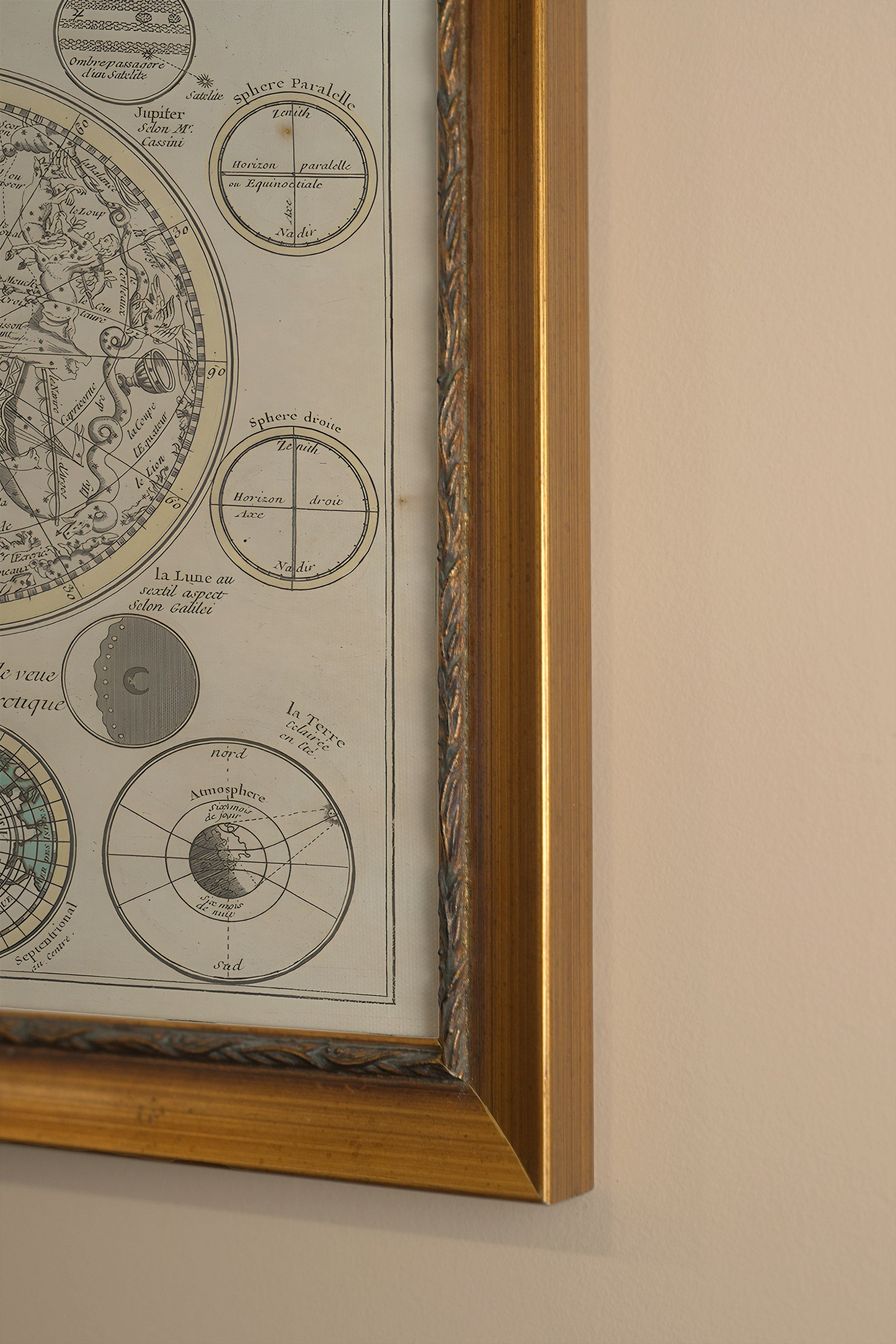 VOÛTE ANCIENNE, Artwork on rigid canvas, framed in Vintage Gold