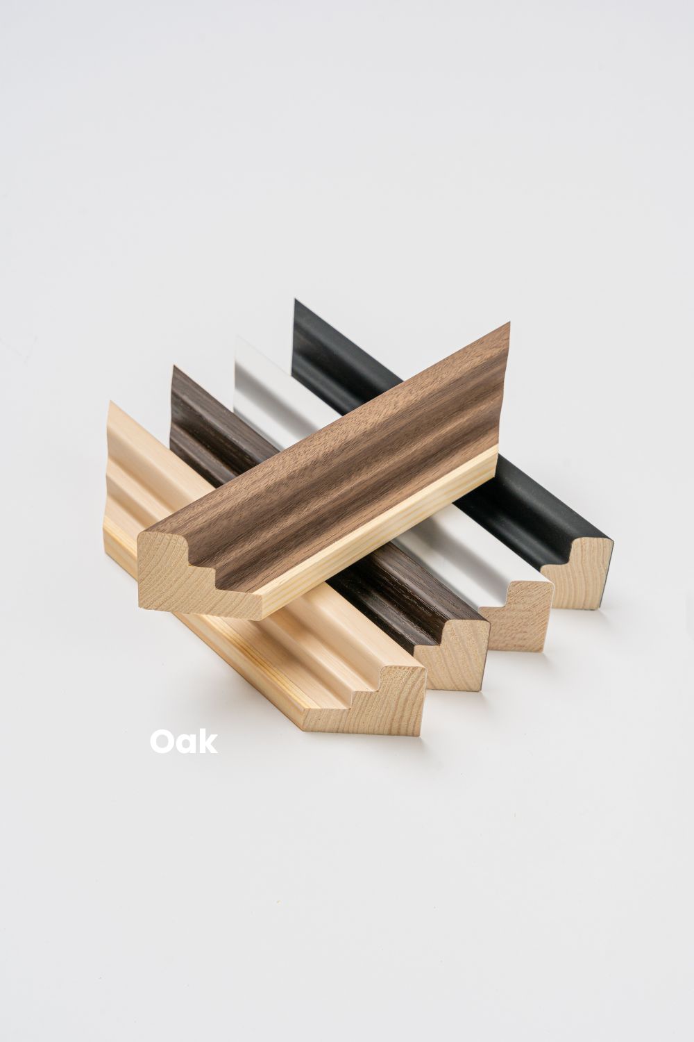 Tableau abstrait vibrant avec des teintes de vert, turquoise, jaune, rose et blanc. Ajoutez énergie et modernité à votre espace.