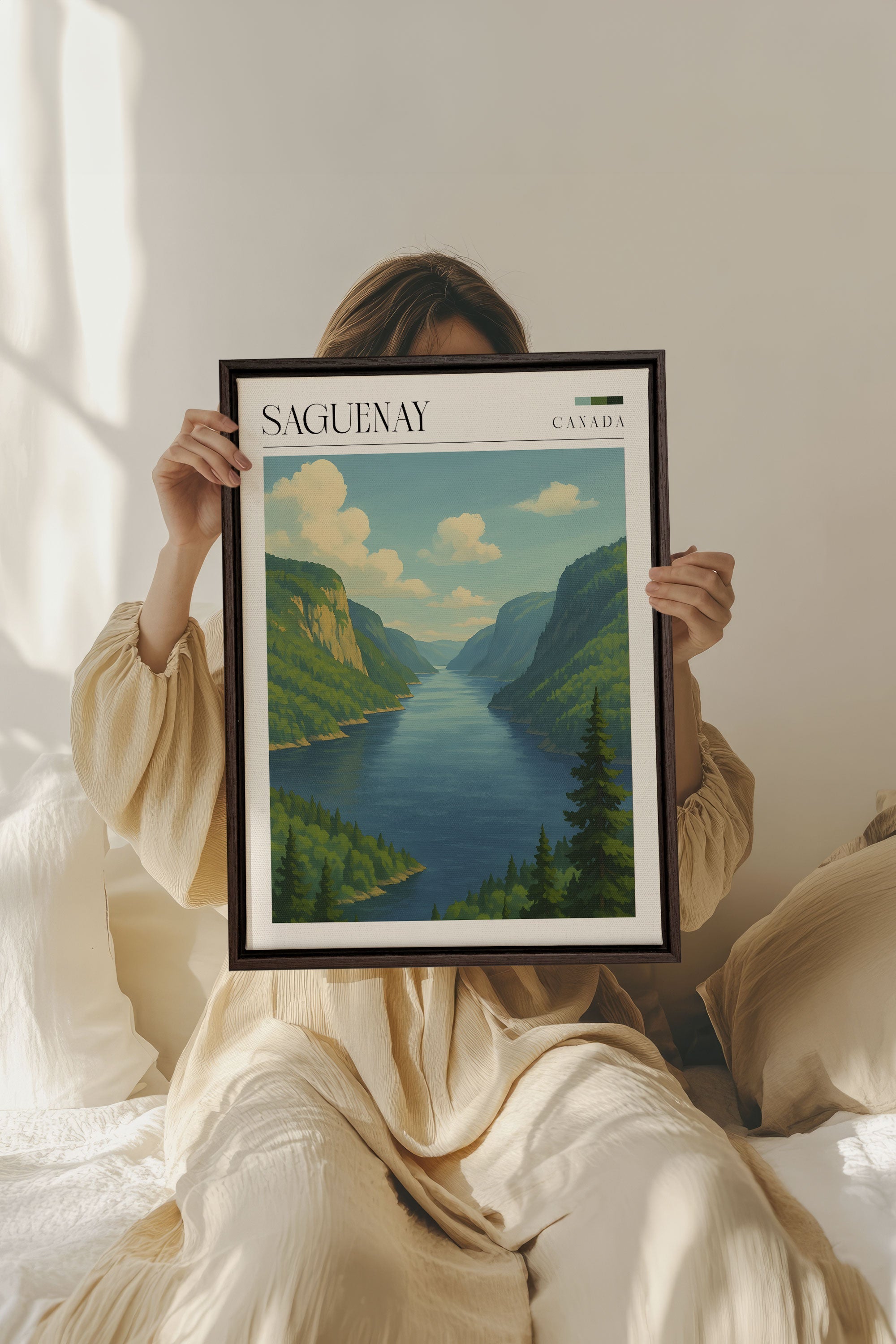 OLEKA CANVAS - SAGUENAY, Oeuvre sur toile étirée, encadré Brun Noyer