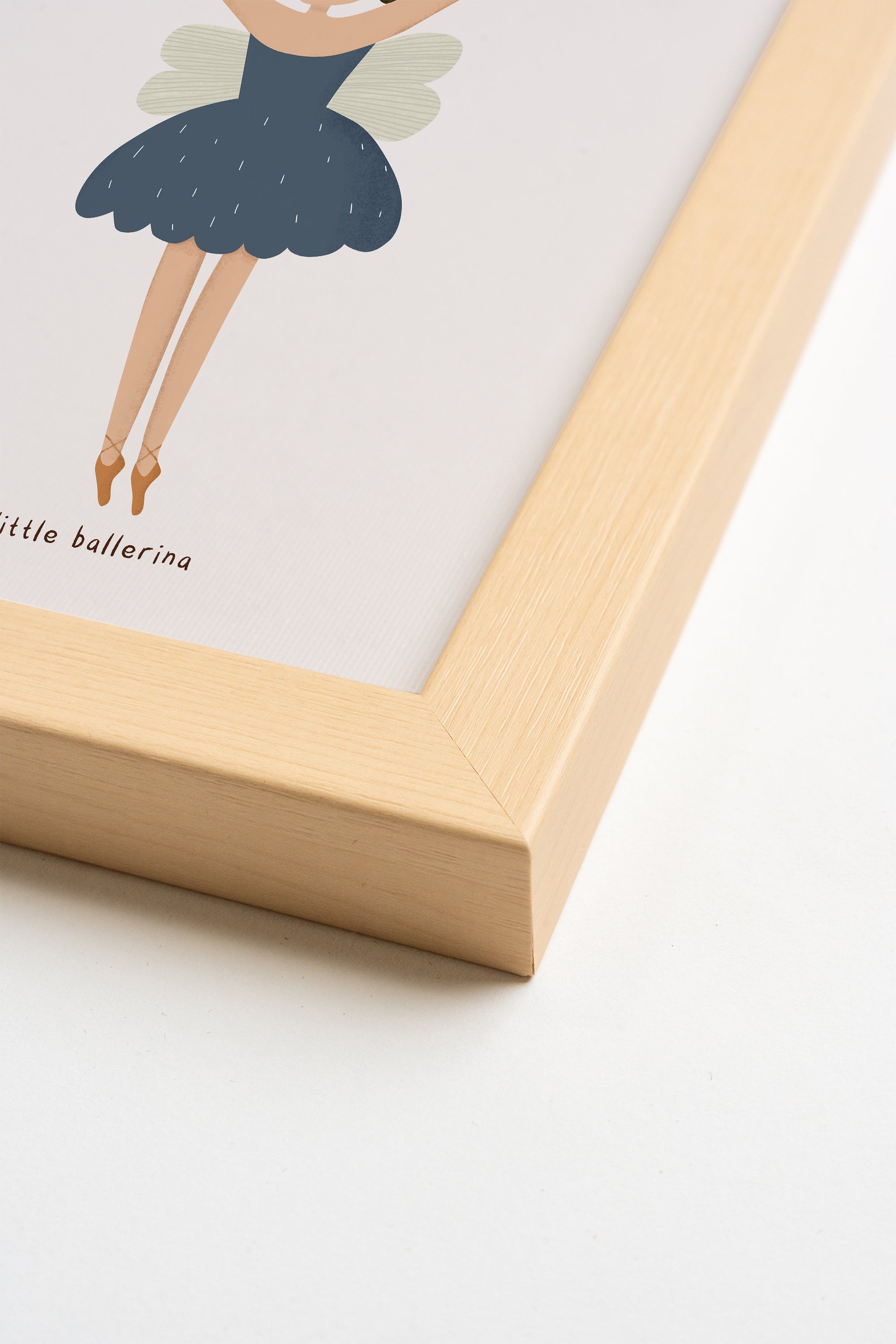 PETITE BALLERINE, Oeuvre sur toile rigide, encadré Naturel Clair