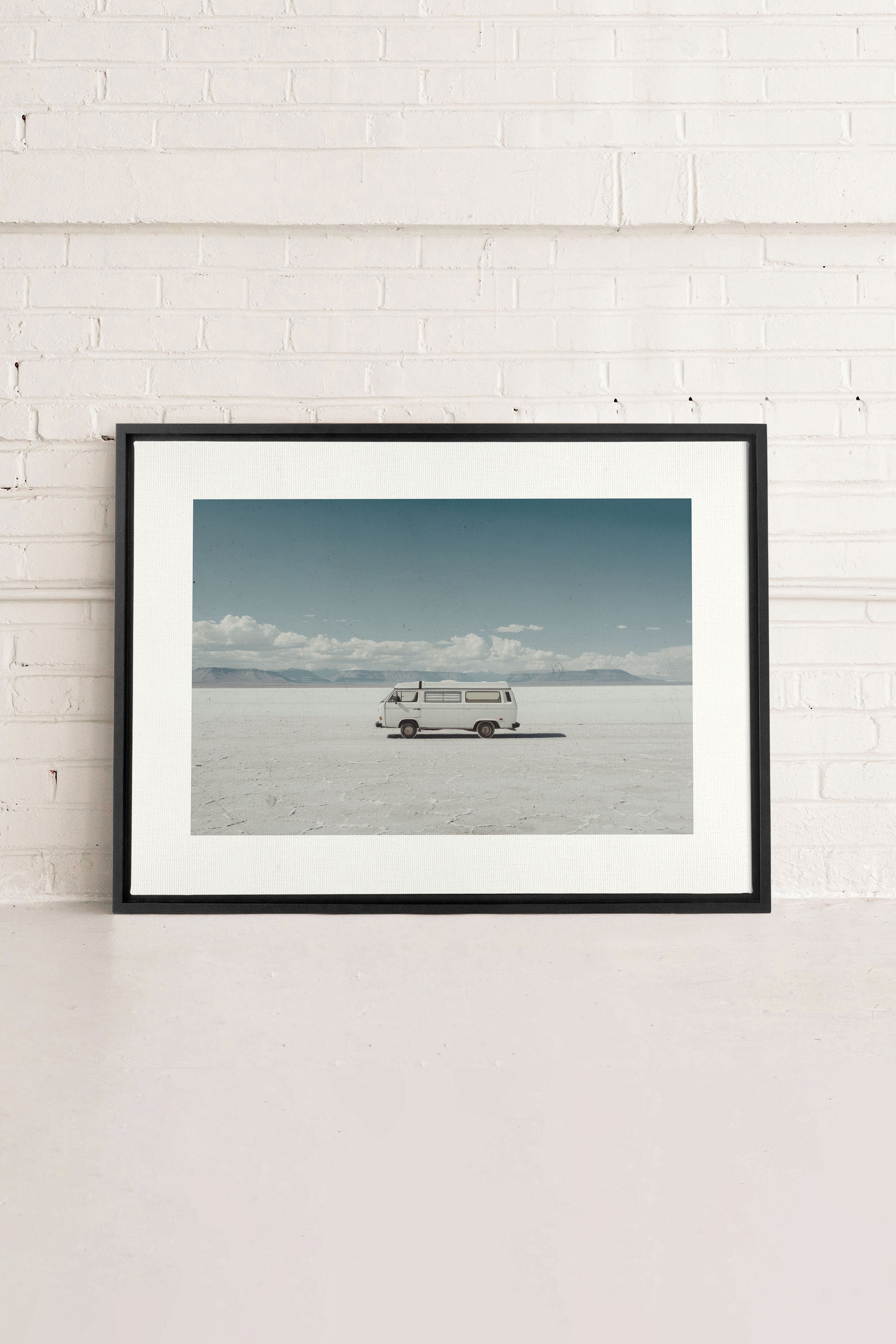 OLEKA CANVAS - WILDERNESS, Oeuvre sur toile étirée, encadré Noir