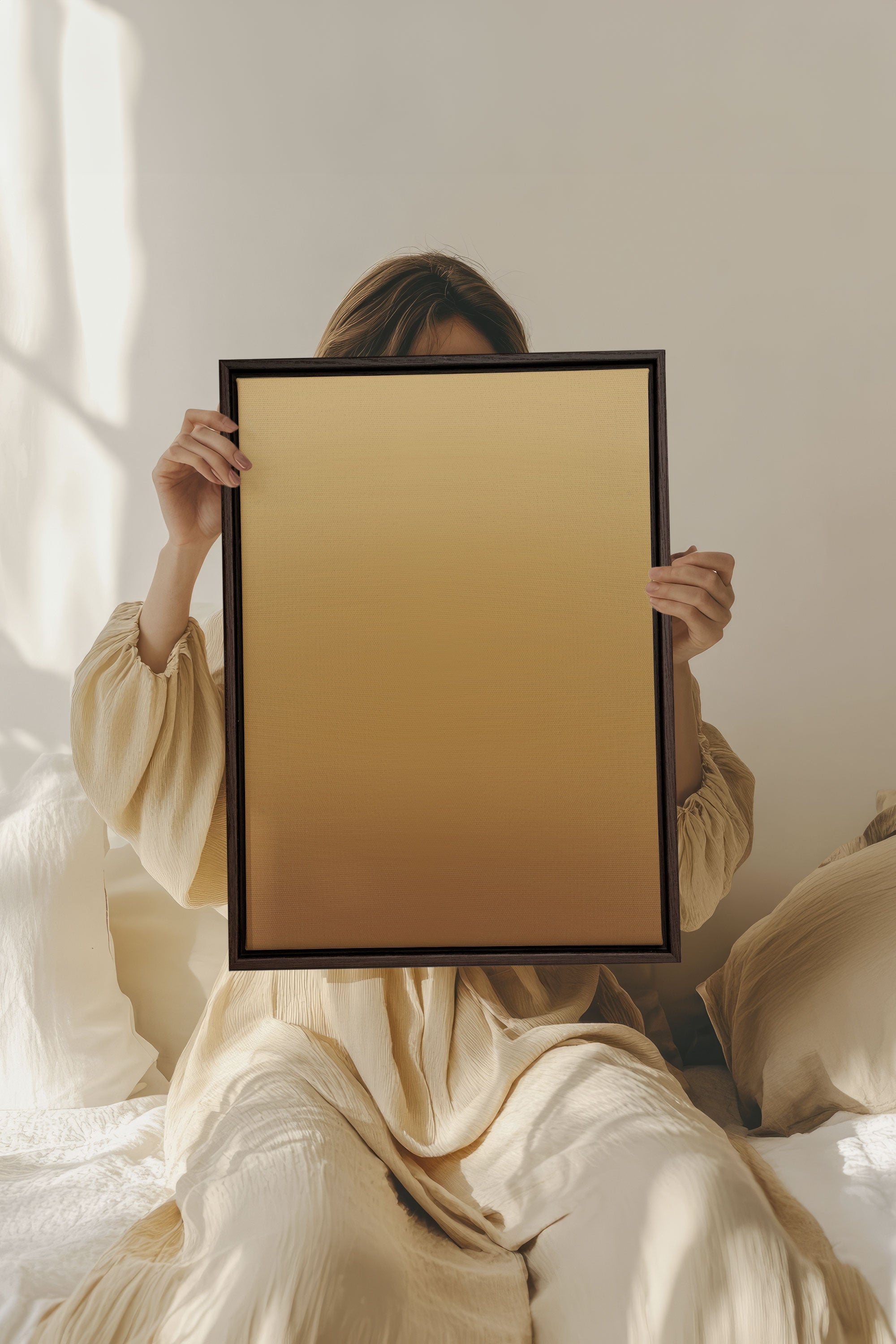 OLEKA CANVAS - BRISE DU SOIR, Oeuvre sur toile étirée, encadré Brun Noyer