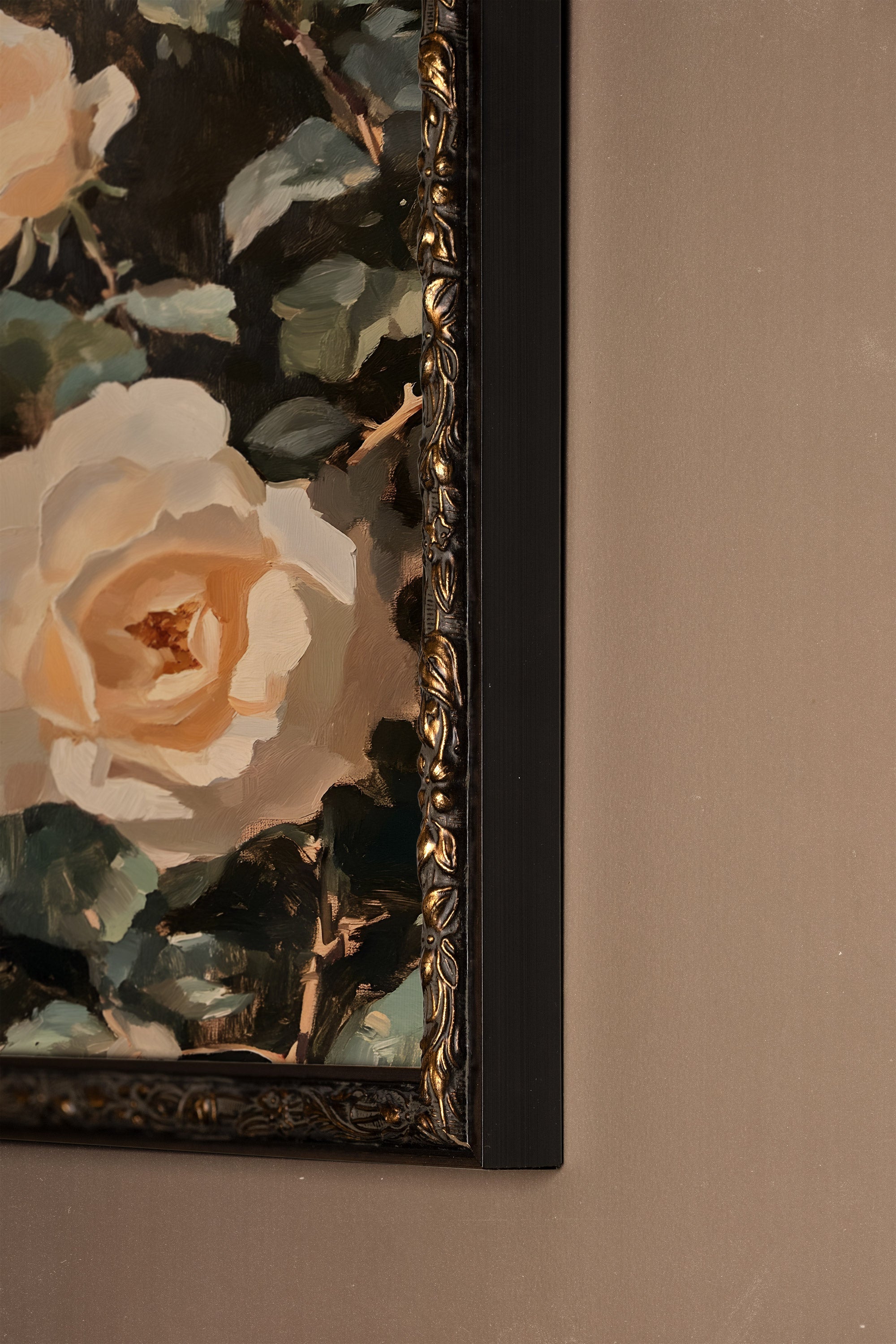 FLEUR DE VELOURS, Oeuvre sur toile rigide, encadré Vintage Bronze