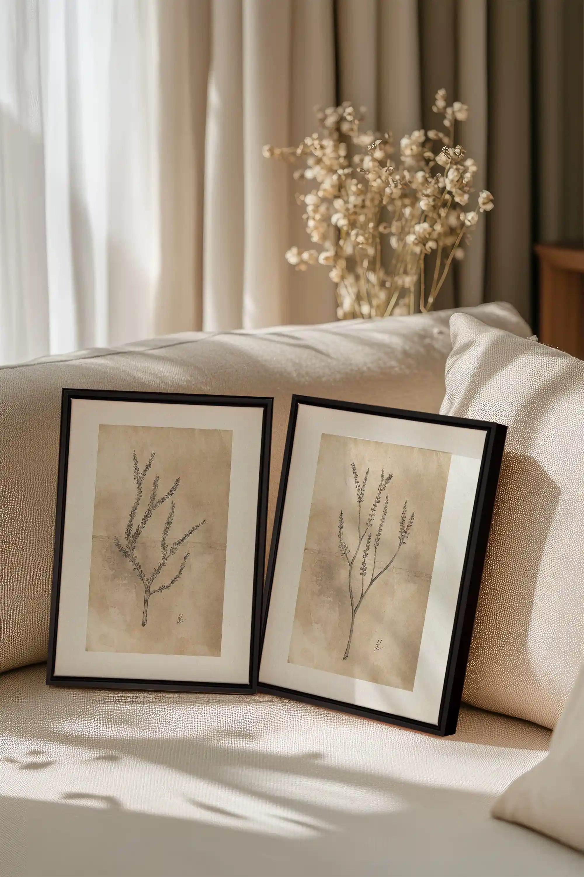 COMBINAISON JADE WILSON, 2 Works on stretched canvas, black framed