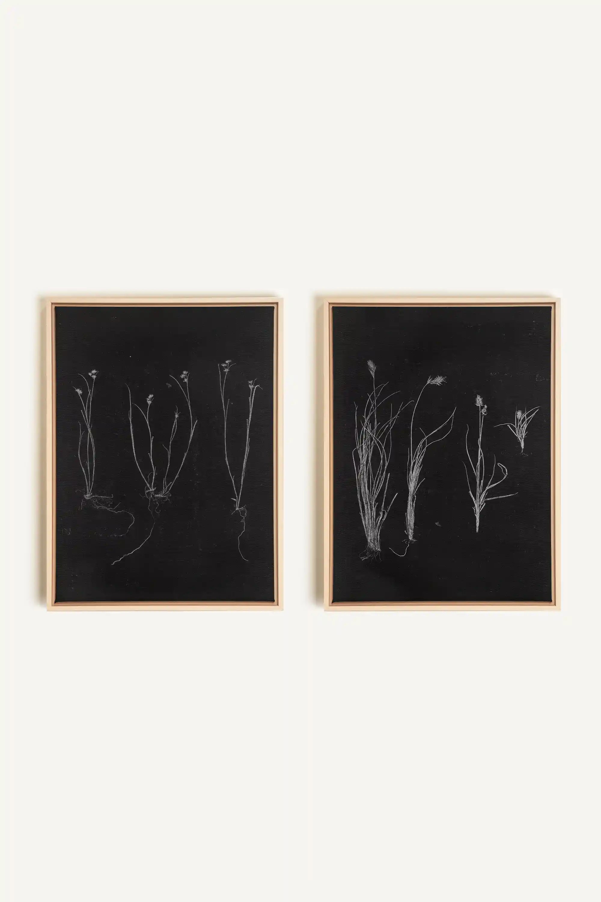 DUO TRACES DE VIE, 2 Works on stretched canvas, framed Naturel Clair