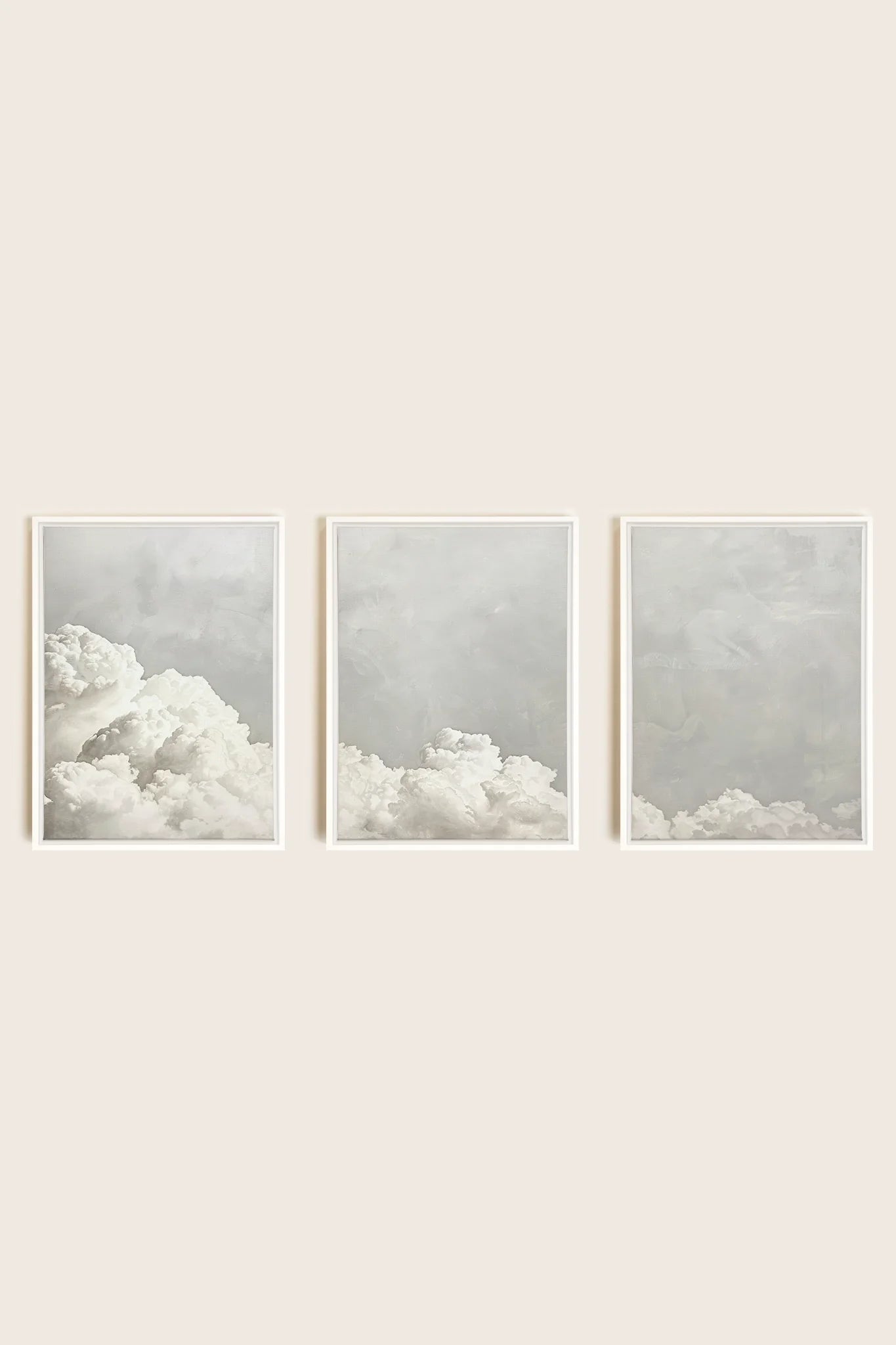 OLEKA CANVAS - ANTIQUE CLOUDSCAPE TRIO, 3 Oeuvres sur toile étirée, encadré Blanc