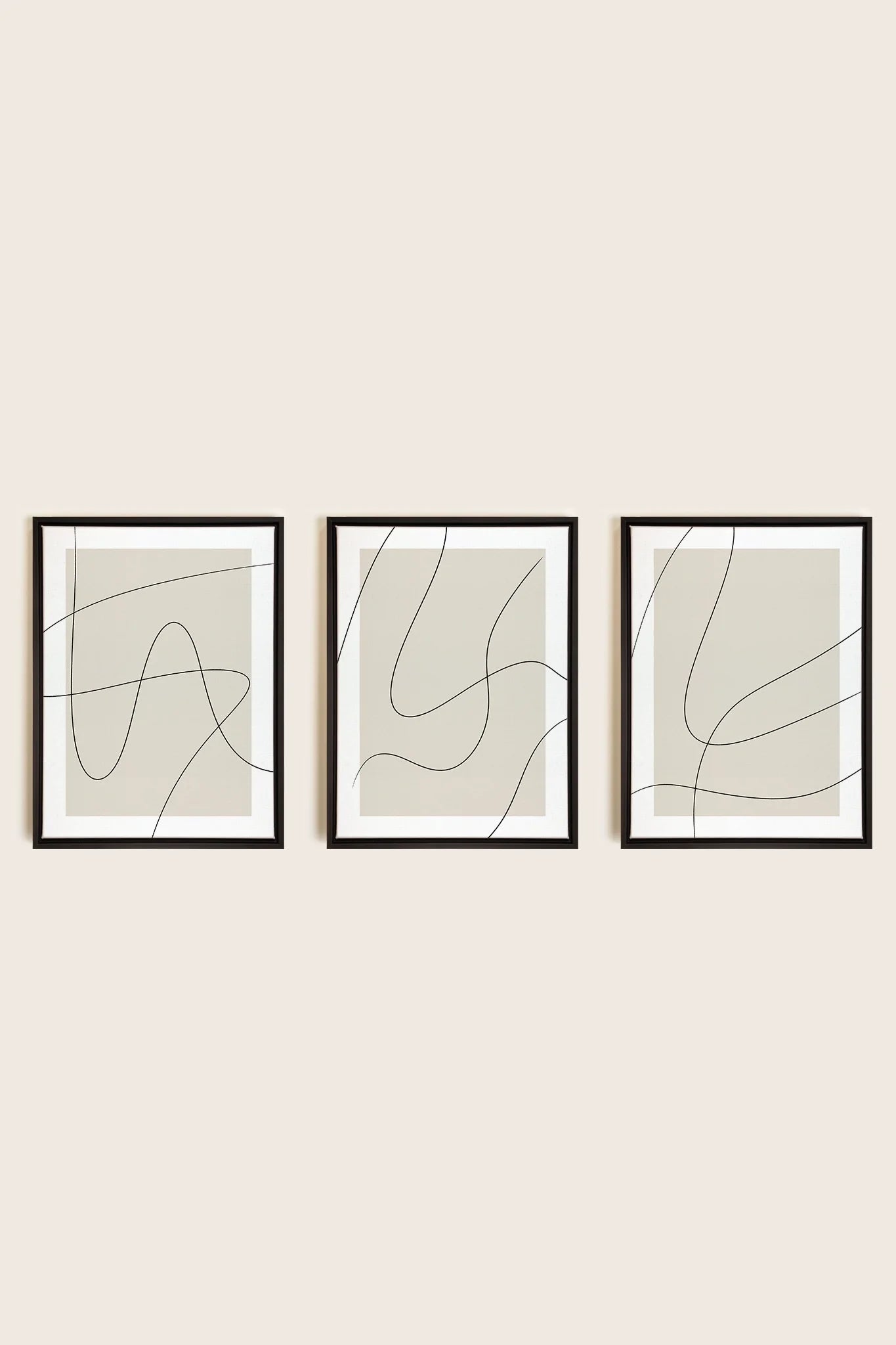 OLEKA CANVAS - ELEGANT CURVES TRIO, 3 Oeuvres sur toile étirée, encadré Noir