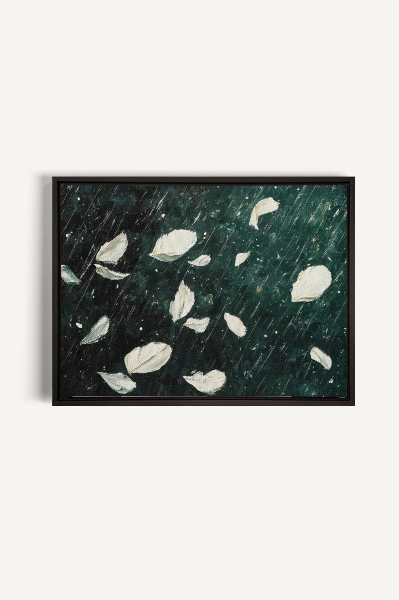 OLEKA CANVAS - PETALS IN THE NIGHT, Oeuvre sur toile étirée, encadré Noir