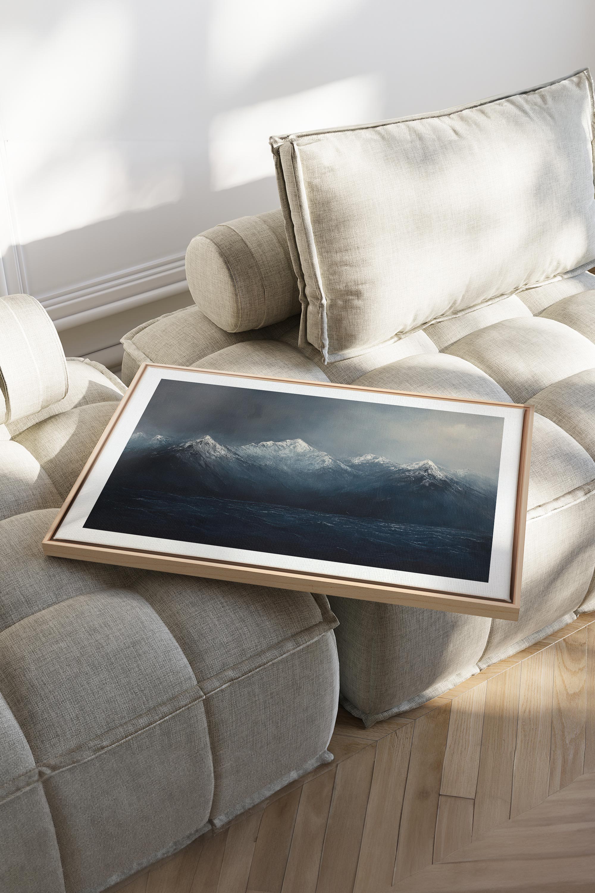 OLEKA CANVAS - BEYOND THE RIDGE, Oeuvre sur toile étirée, encadré Naturel Clair