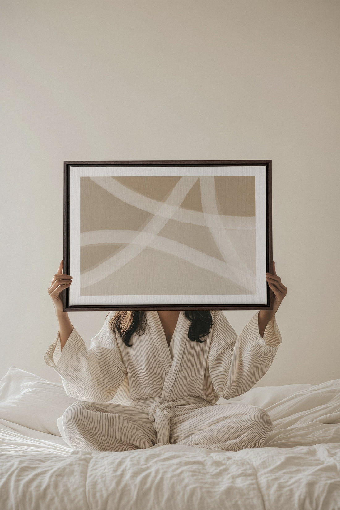 OLEKA CANVAS - DOUCEUR DE LIN, Oeuvre sur toile étirée, encadré Brun Noyer