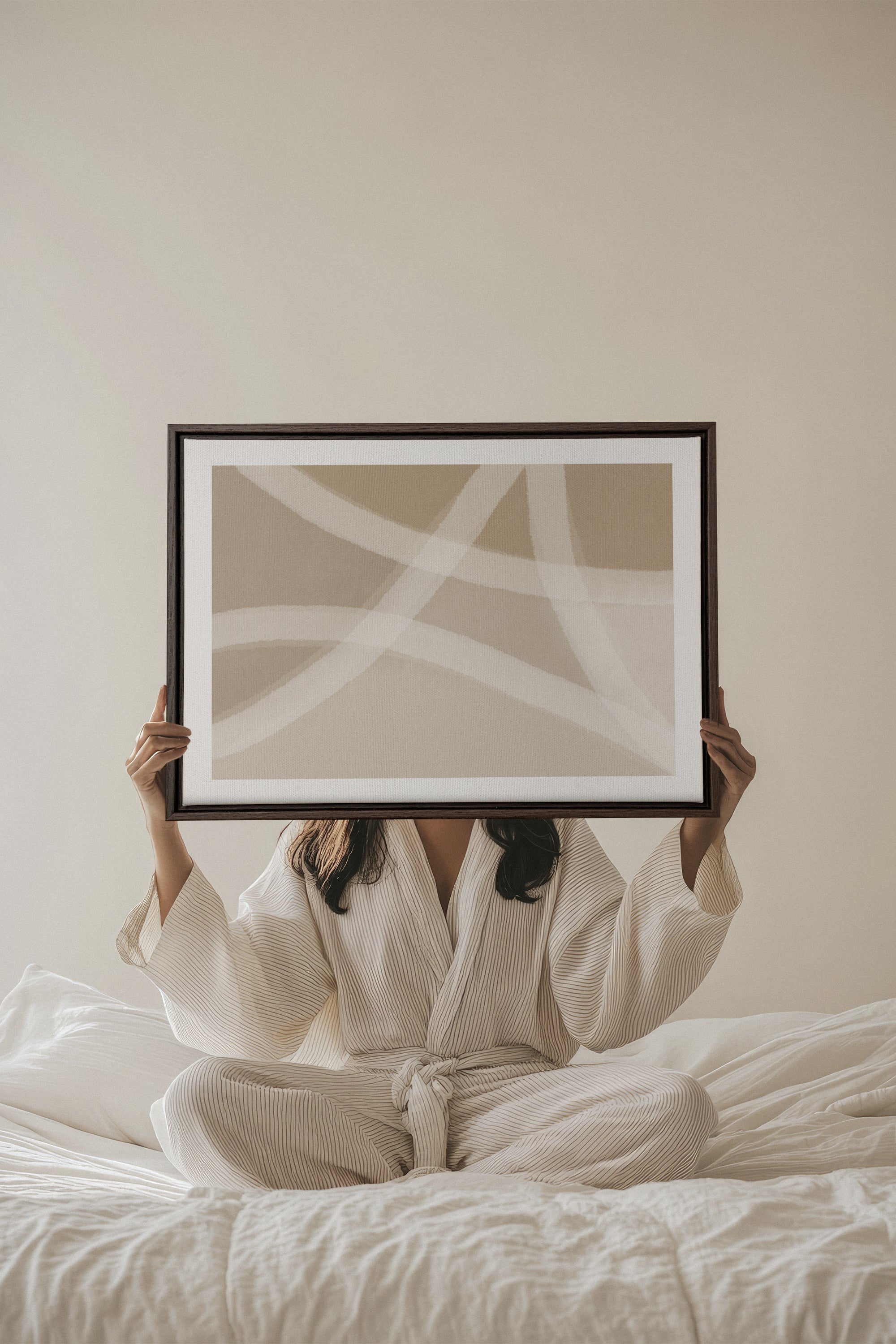 OLEKA CANVAS - DOUCEUR DE LIN, Oeuvre sur toile étirée, encadré Brun Noyer