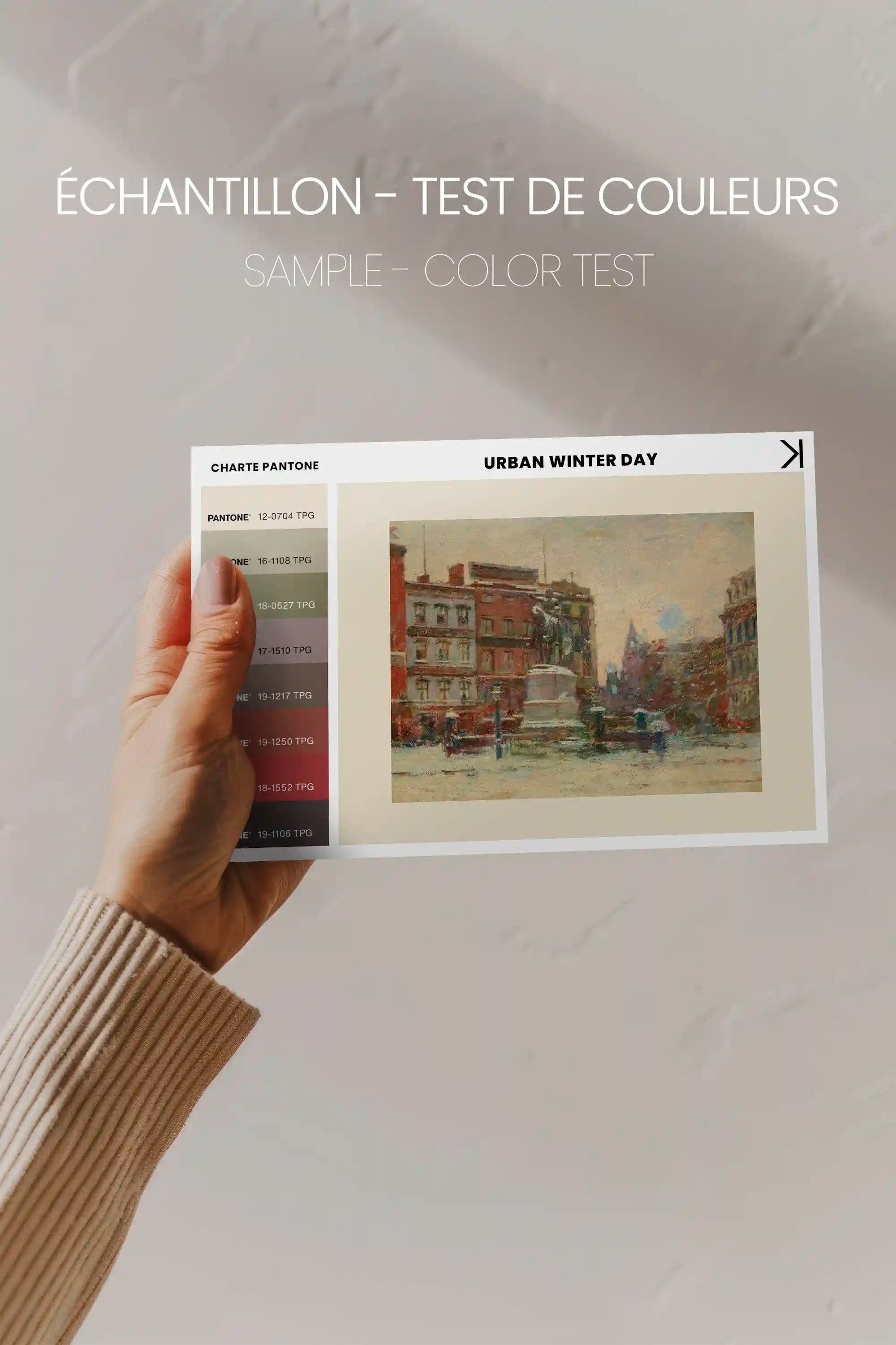 URBAN WINTER DAY, Oeuvre sur toile étirée, encadré Brun Chêne