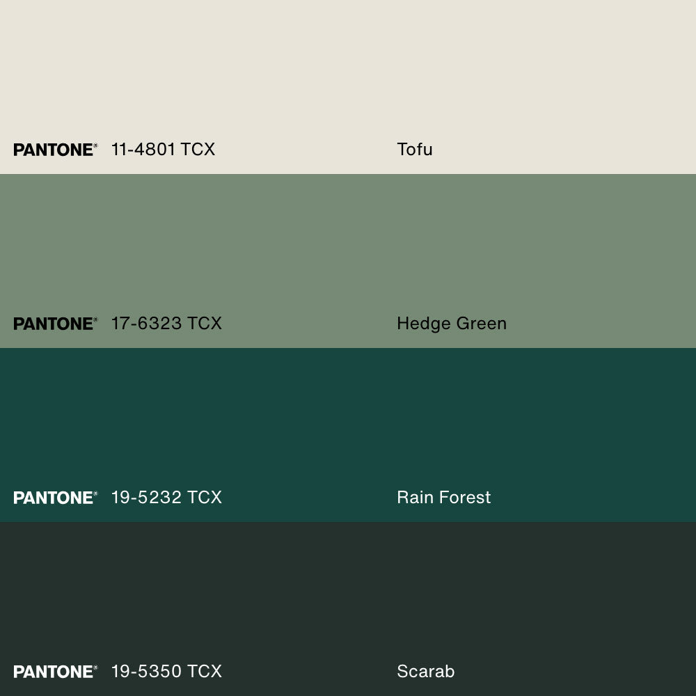 PETALS IN THE NIGHT, Oeuvre sur toile étirée, encadré Naturel Clair