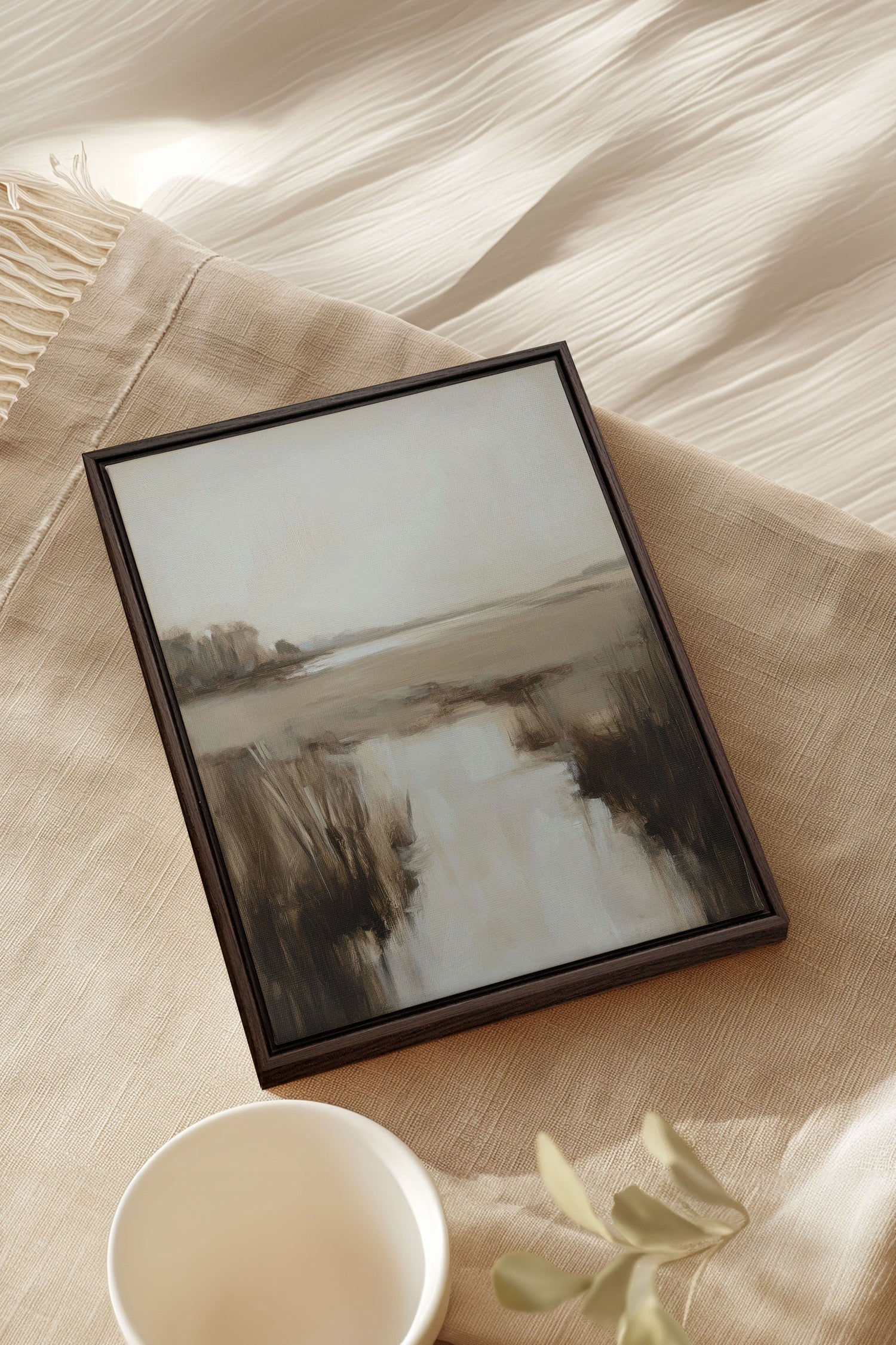 OLEKA CANVAS - MISTY HORIZON, Oeuvre sur toile étirée, encadré Brun Noyer