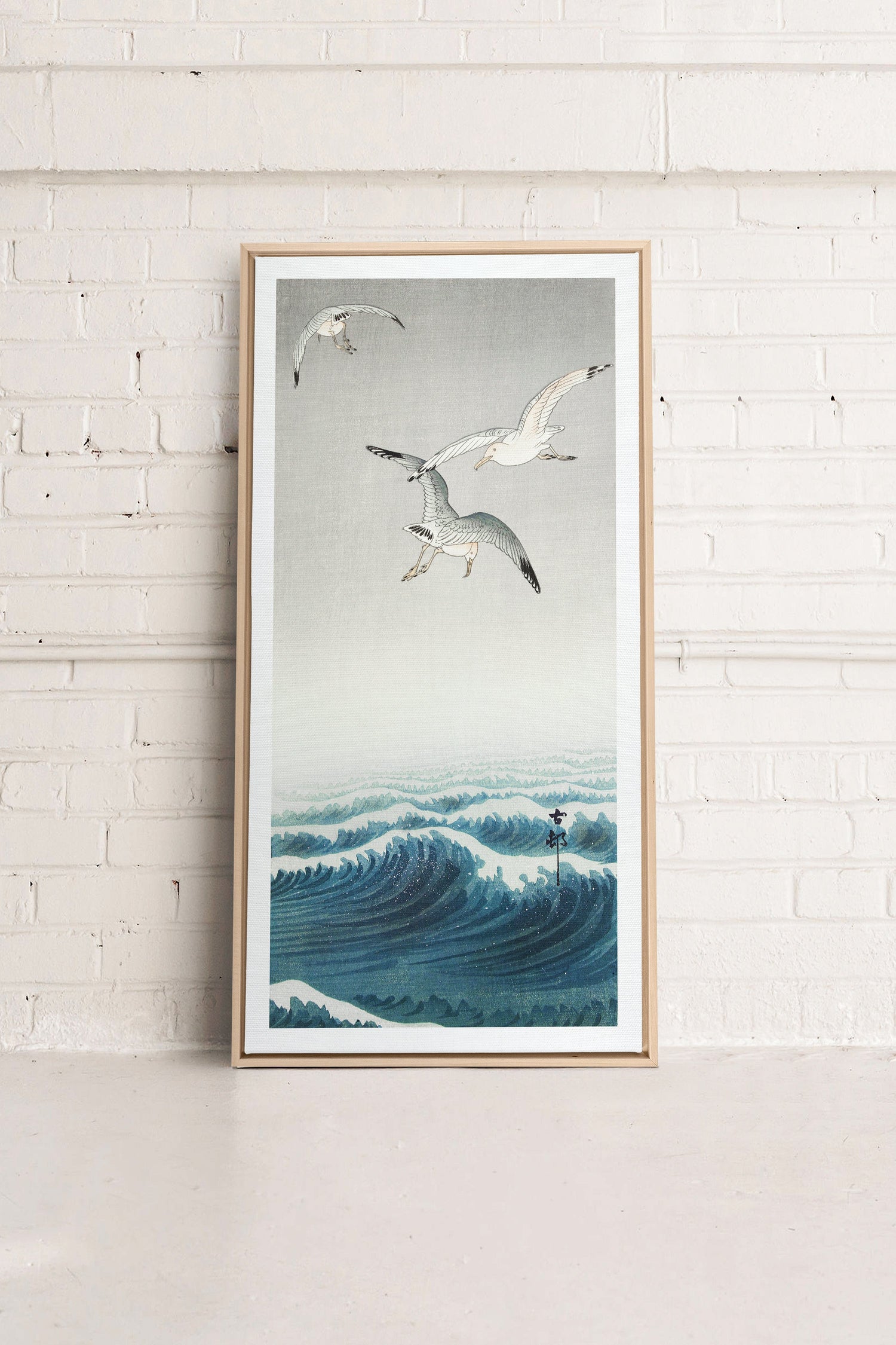 OLEKA CANVAS - THREE SEAGULLS, Oeuvre sur toile étirée, encadré Naturel Clair