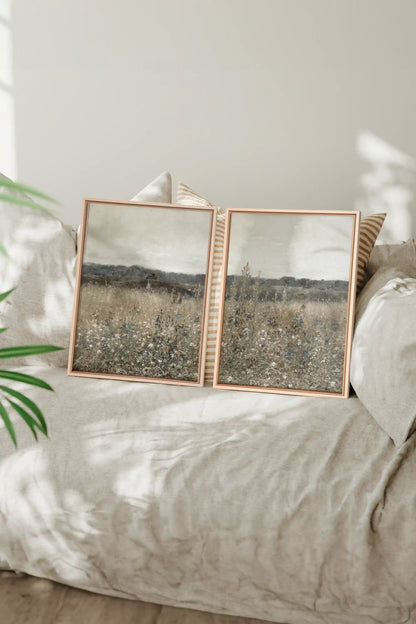 FADED FLORALS DUO, 2 Works on stretched canvas, framed Naturel Clair