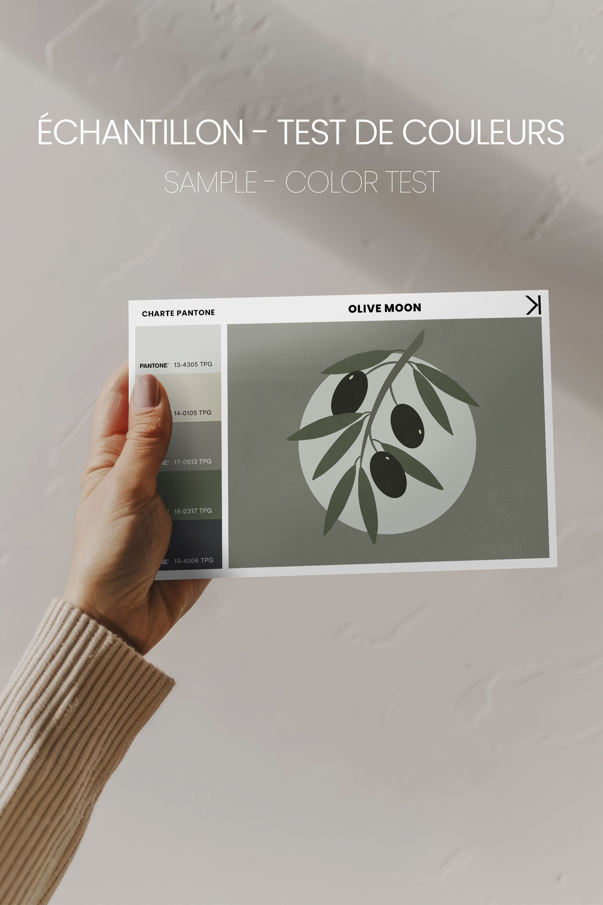 OLEKA CANVAS - OLIVE MOON, Oeuvre sur toile étirée, encadré Noir