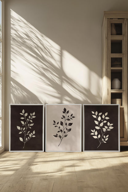 OLEKA CANVAS - TRIO FEUILLAGE BRUN, 3 Oeuvres sur toile étirée, encadré Blanc