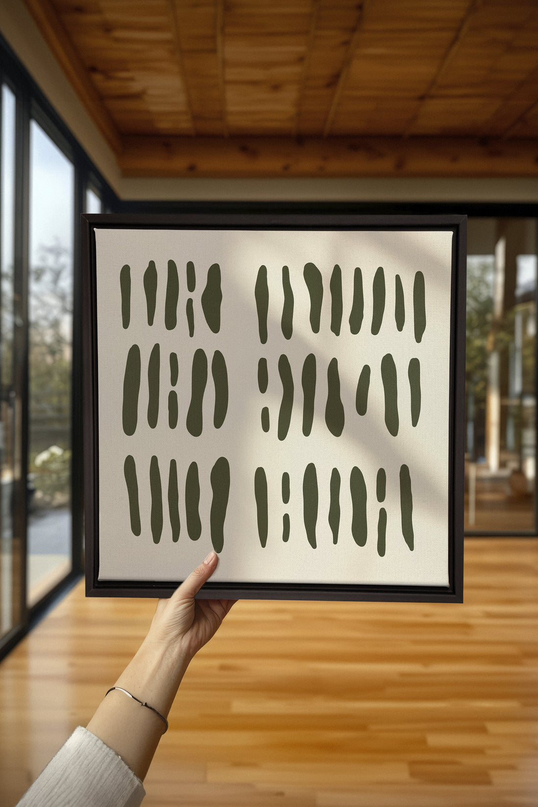 OLEKA CANVAS - FLOATING PATTERNS, Oeuvre sur toile étirée, encadré Noir