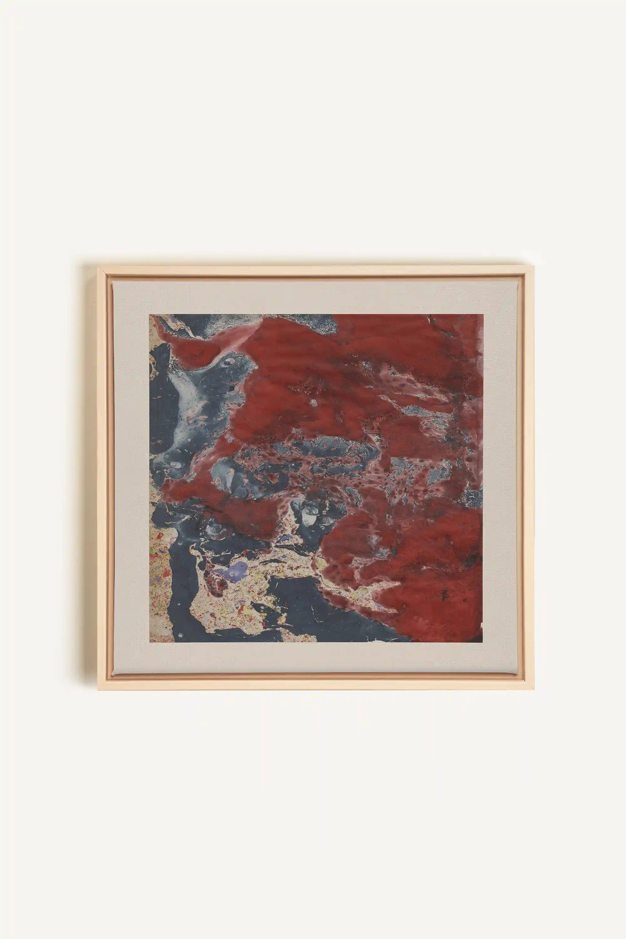 ROUGE POLAIRE, Oeuvre sur toile étirée, encadré Naturel Clair