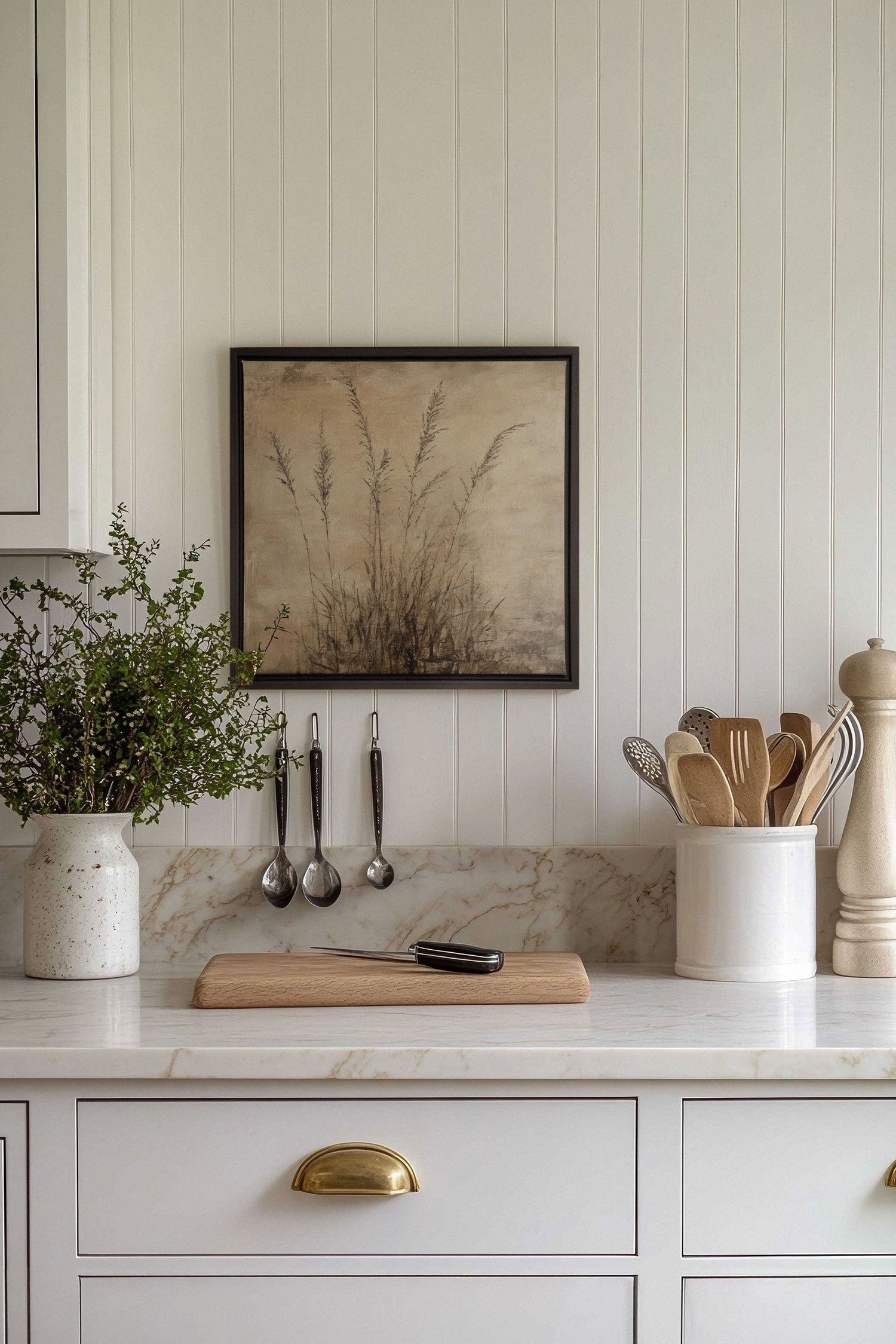 OLEKA CANVAS - CHAMPS OUBLIÉS, Oeuvre sur toile étirée, encadré Noir