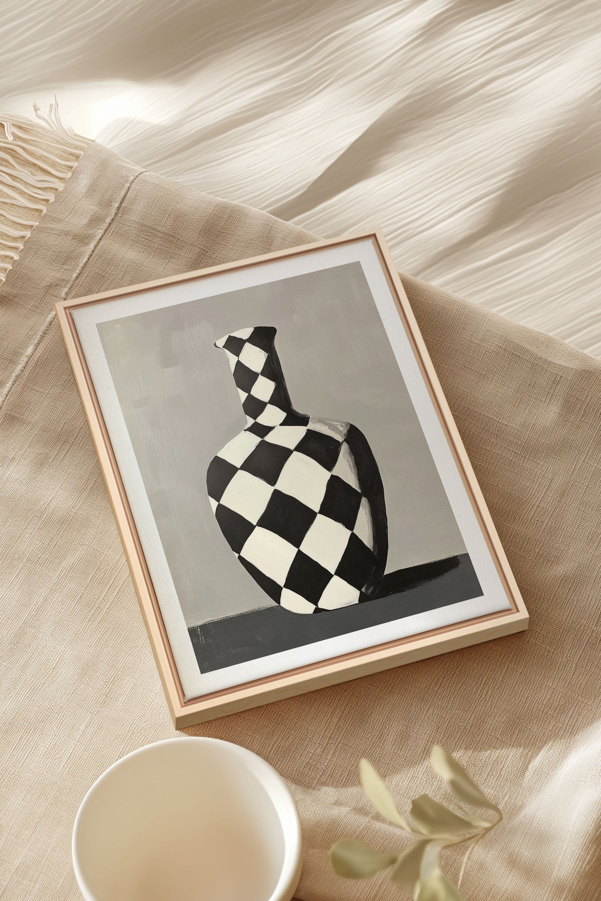 OLEKA CANVAS - VASE EN DAMIER, Oeuvre sur toile étirée, encadré Naturel Clair
