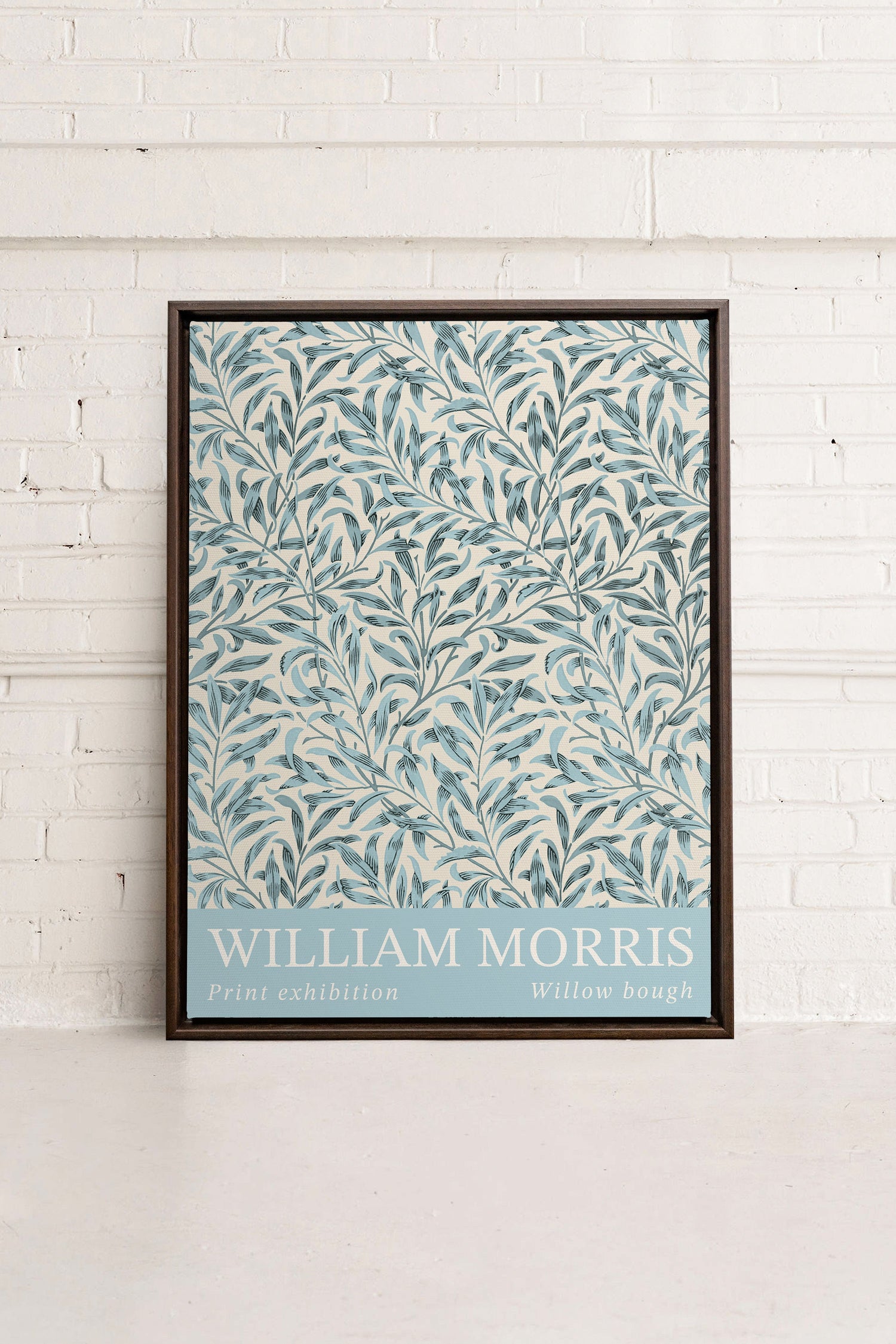 OLEKA CANVAS - BLEU MORRIS, Oeuvre sur toile étirée, encadré Brun Noyer