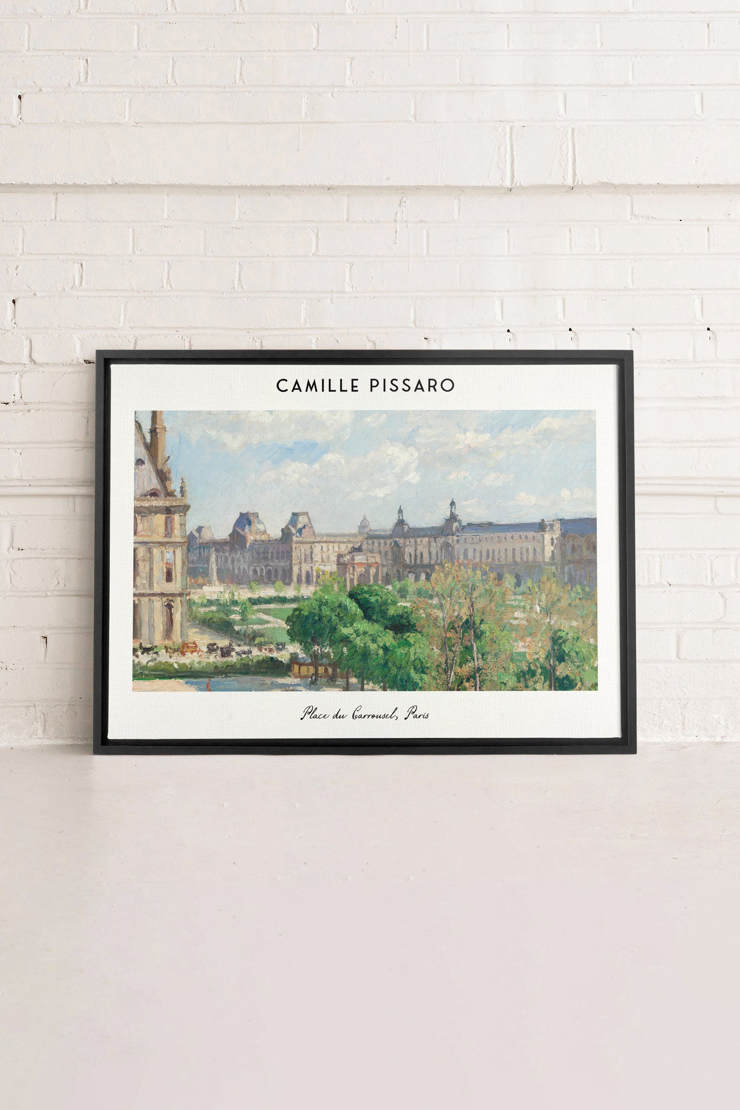 OLEKA CANVAS - PLACE DU CARROUSEL, Oeuvre sur toile étirée, encadré Noir