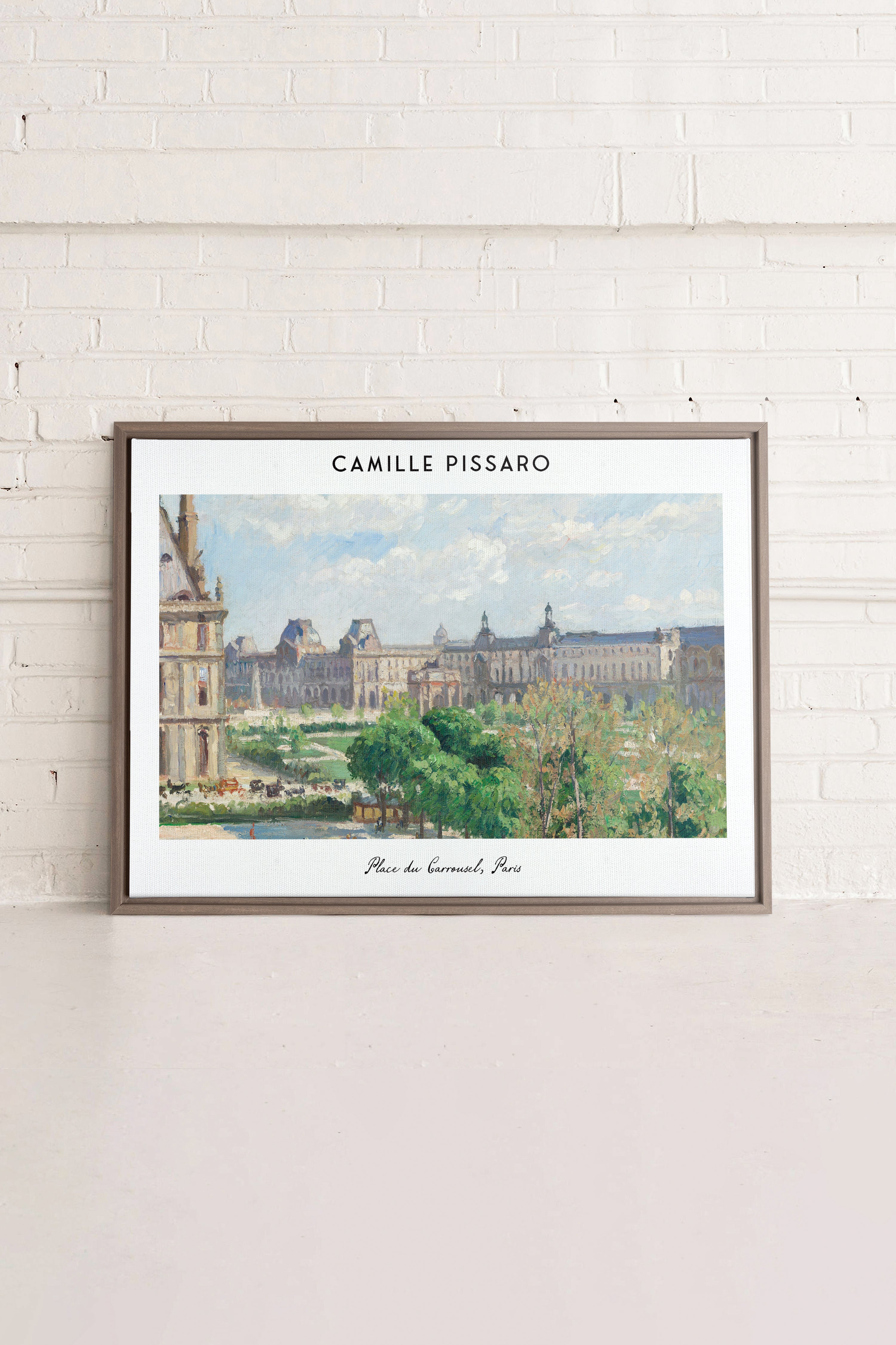 OLEKA CANVAS - PLACE DU CARROUSEL, Oeuvre sur toile étirée, encadré Brun Chêne