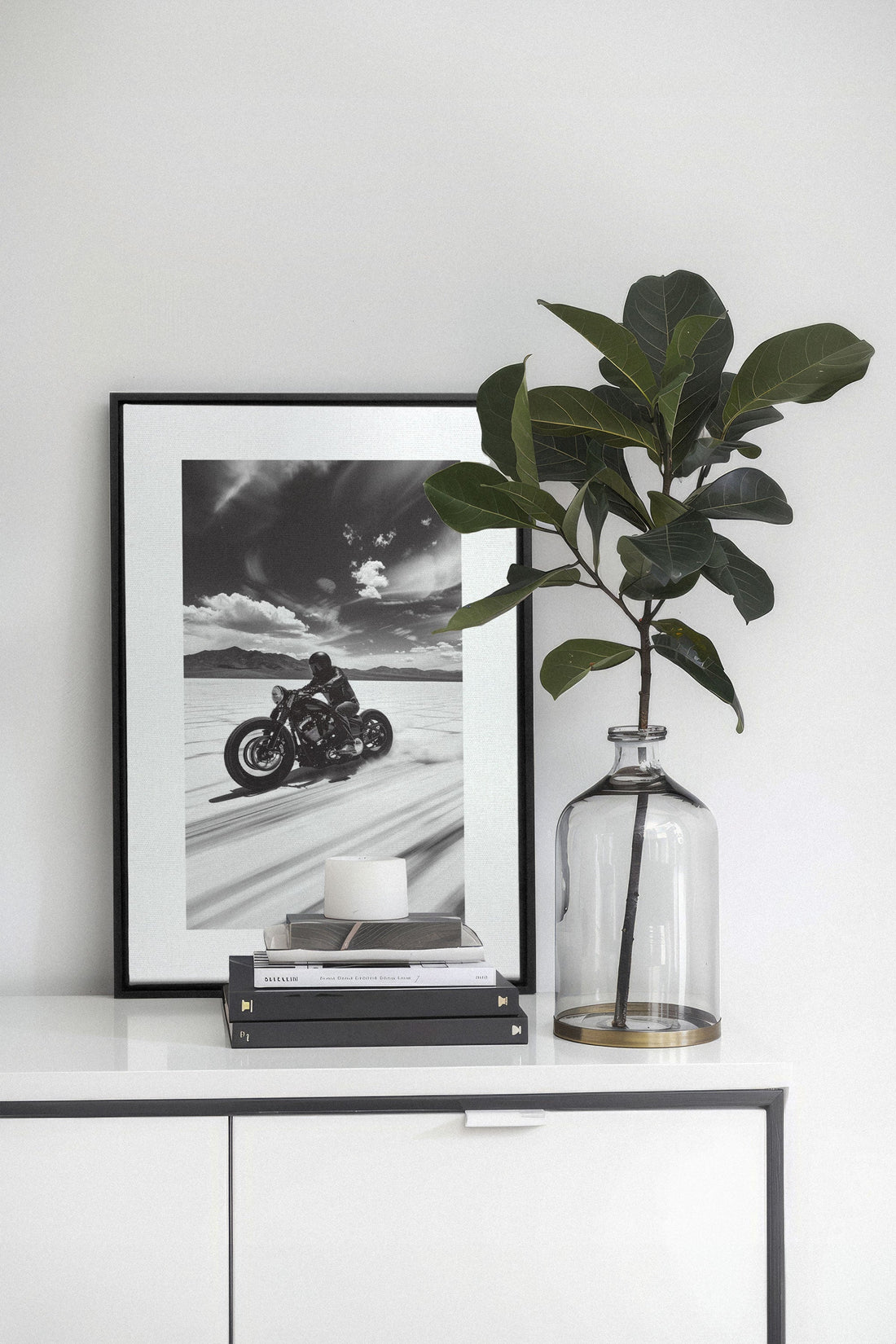 OLEKA CANVAS - DUNE DANCER, Oeuvre sur toile étirée, encadré Noir