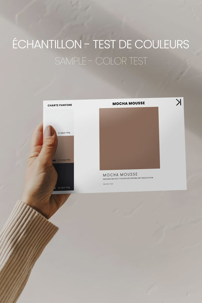 OLEKA CANVAS - MOCHA MOUSSE, Oeuvre sur toile étirée, encadré Brun Noyer