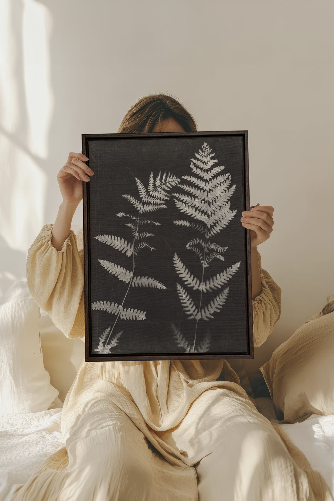 SOUFFLE FORESTIER, Oeuvre sur toile étirée, encadré Brun Noyer