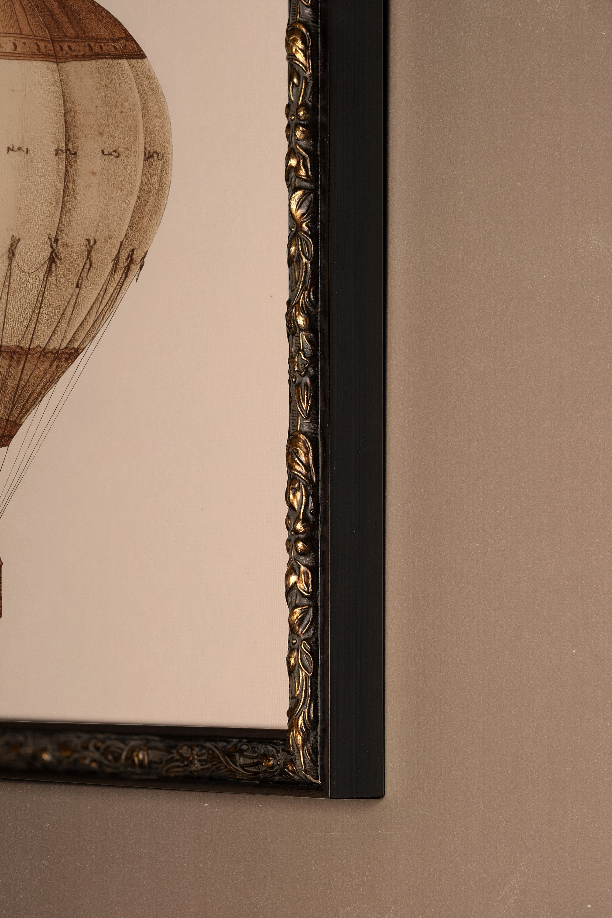 MONTGOLFIÈRE VINTAGE, Artwork on rigid canvas, framed in Vintage Bronze