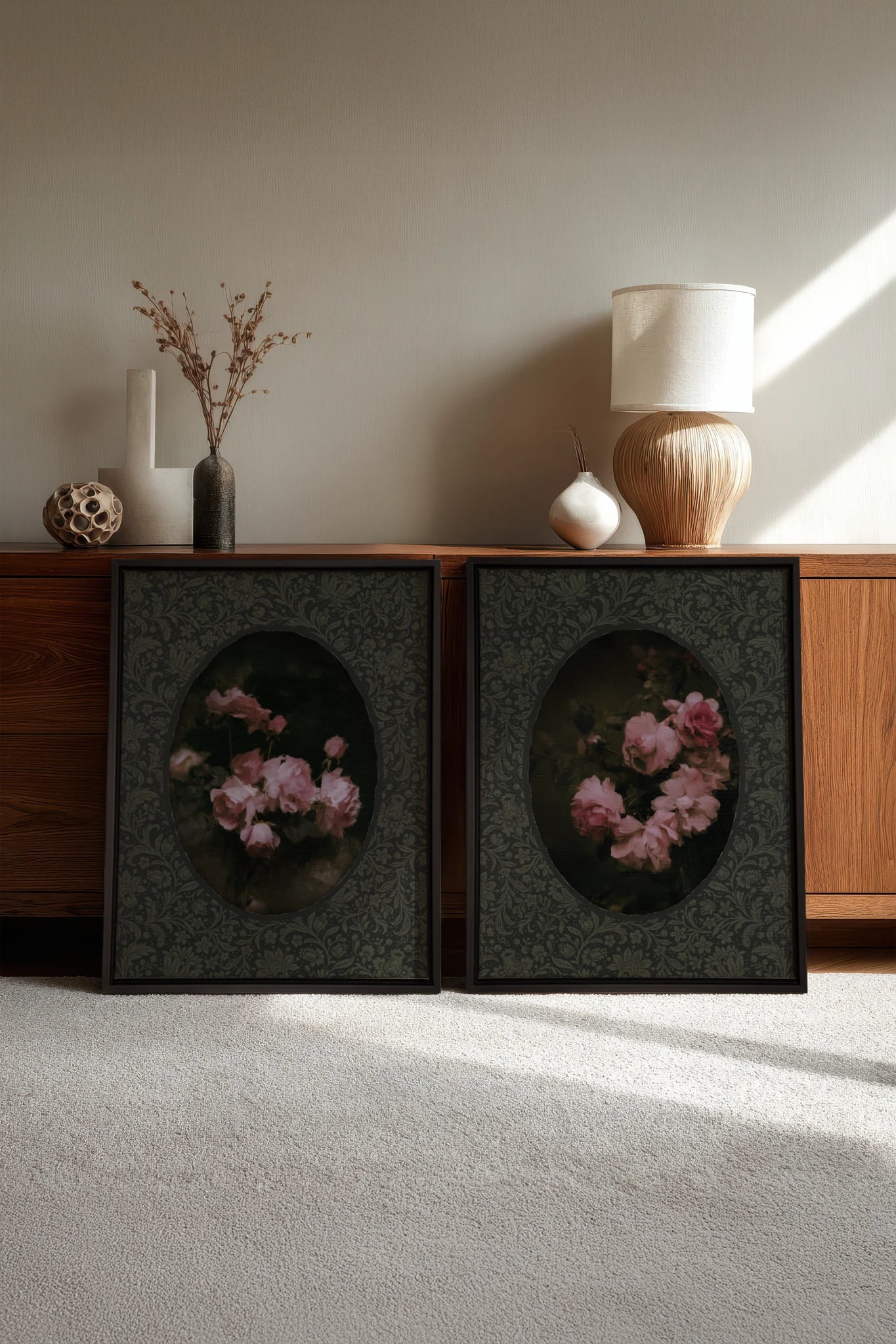 ROSES NOCTURNES DUO, 2 Oeuvres sur toile étirée, encadré Noir