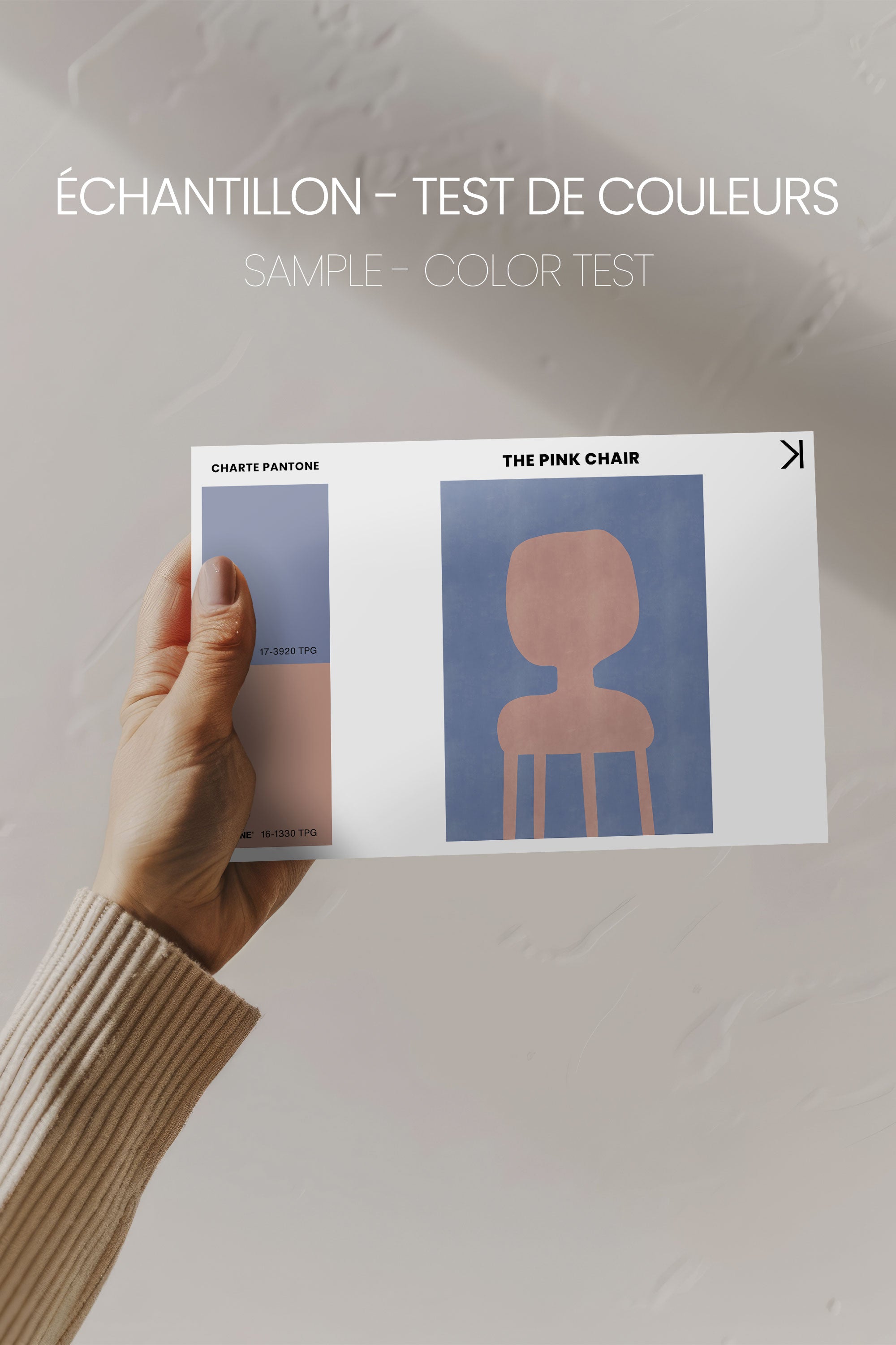 OLEKA CANVAS - THE PINK CHAIR, Oeuvre sur toile étirée, encadré Noir