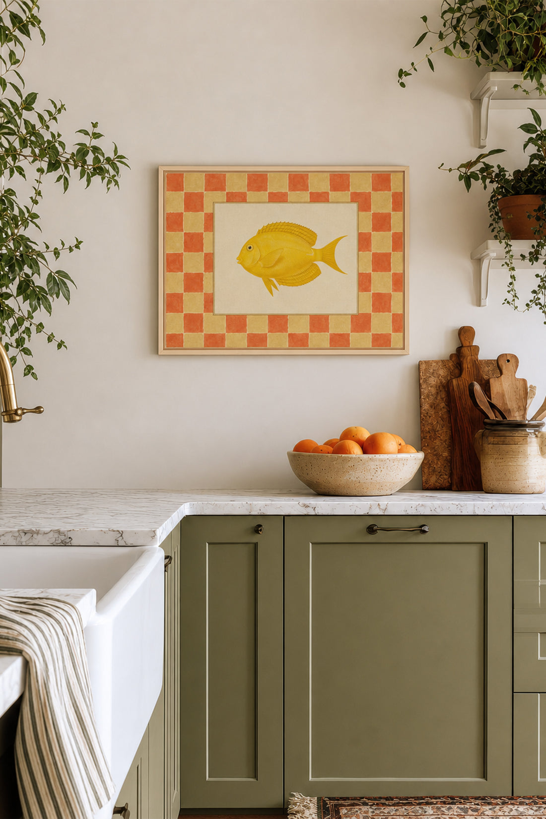 SUNLIT FISH, Oeuvre sur toile étirée, encadré Naturel Clair