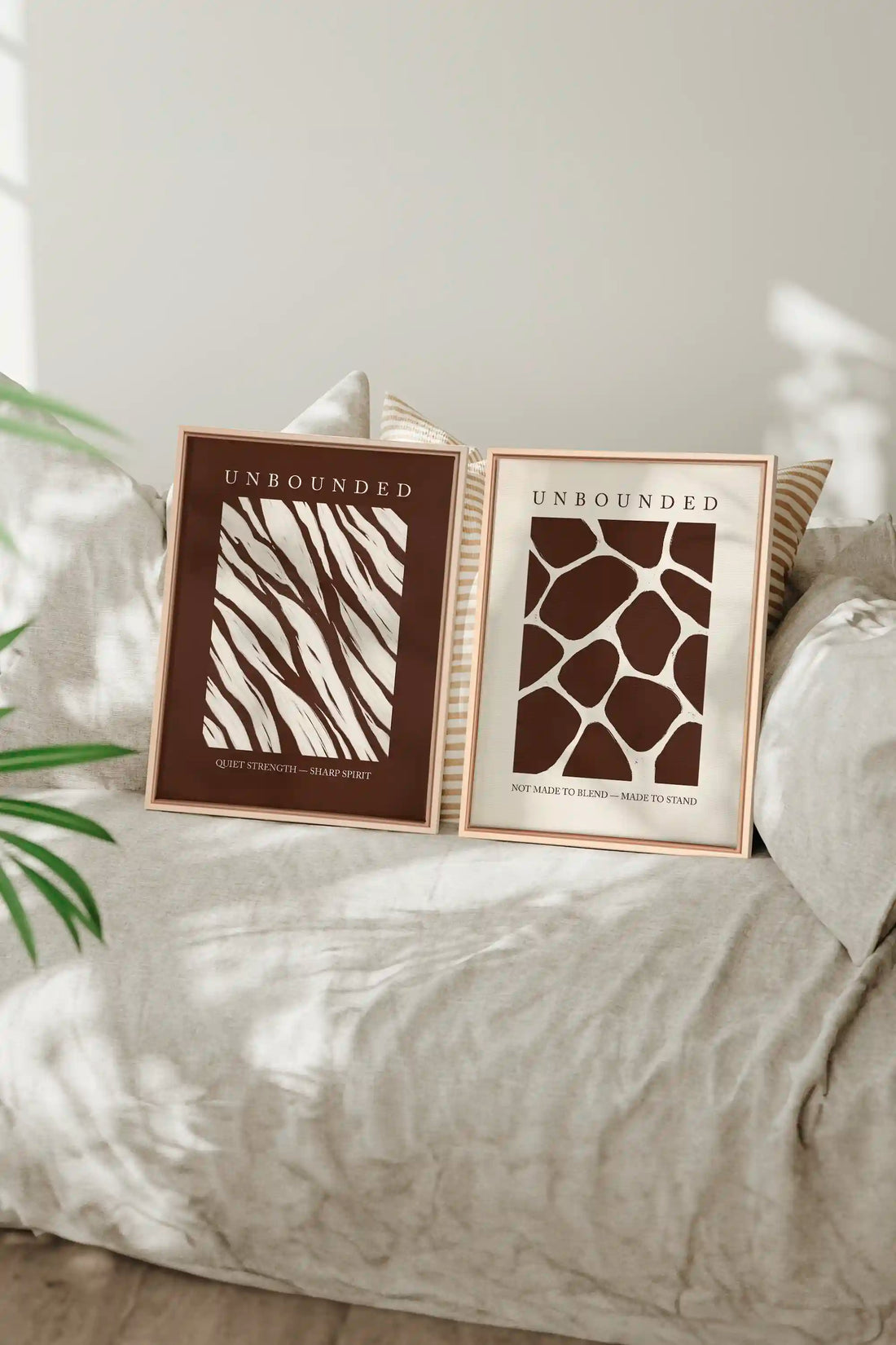 UNBOUNDED DUO, 2 Works on stretched canvas, framed Naturel Clair