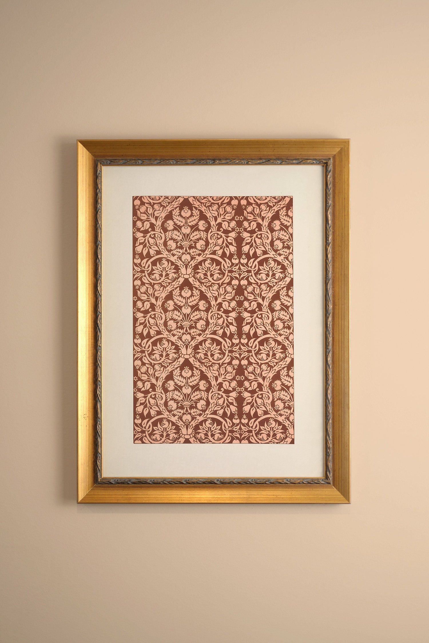 MOTIF ANCIEN, Artwork on rigid canvas, framed in Vintage Gold