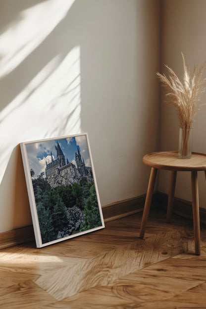 OLEKA CANVAS - FORTRESS OF KNOWLEDGE, Oeuvre sur toile étirée, encadré Blanc