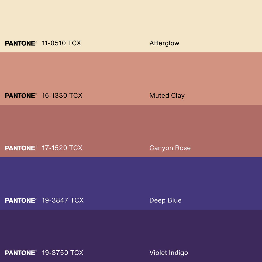 MIDNIGHT CHAIR, Oeuvre sur toile étirée, encadré Naturel Clair