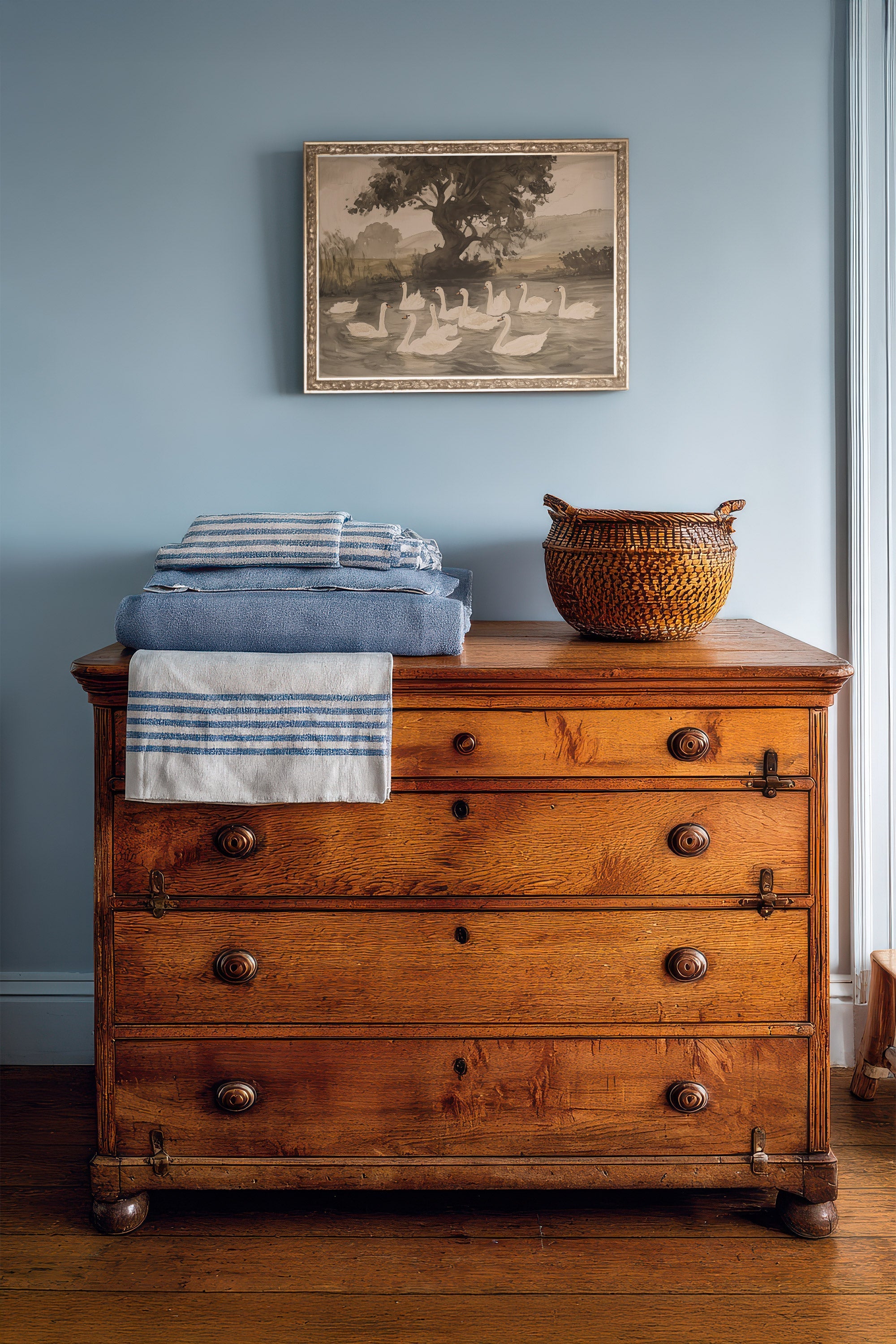 BALLET DES CYGNES, Oeuvre sur toile rigide, encadré Vintage Argent