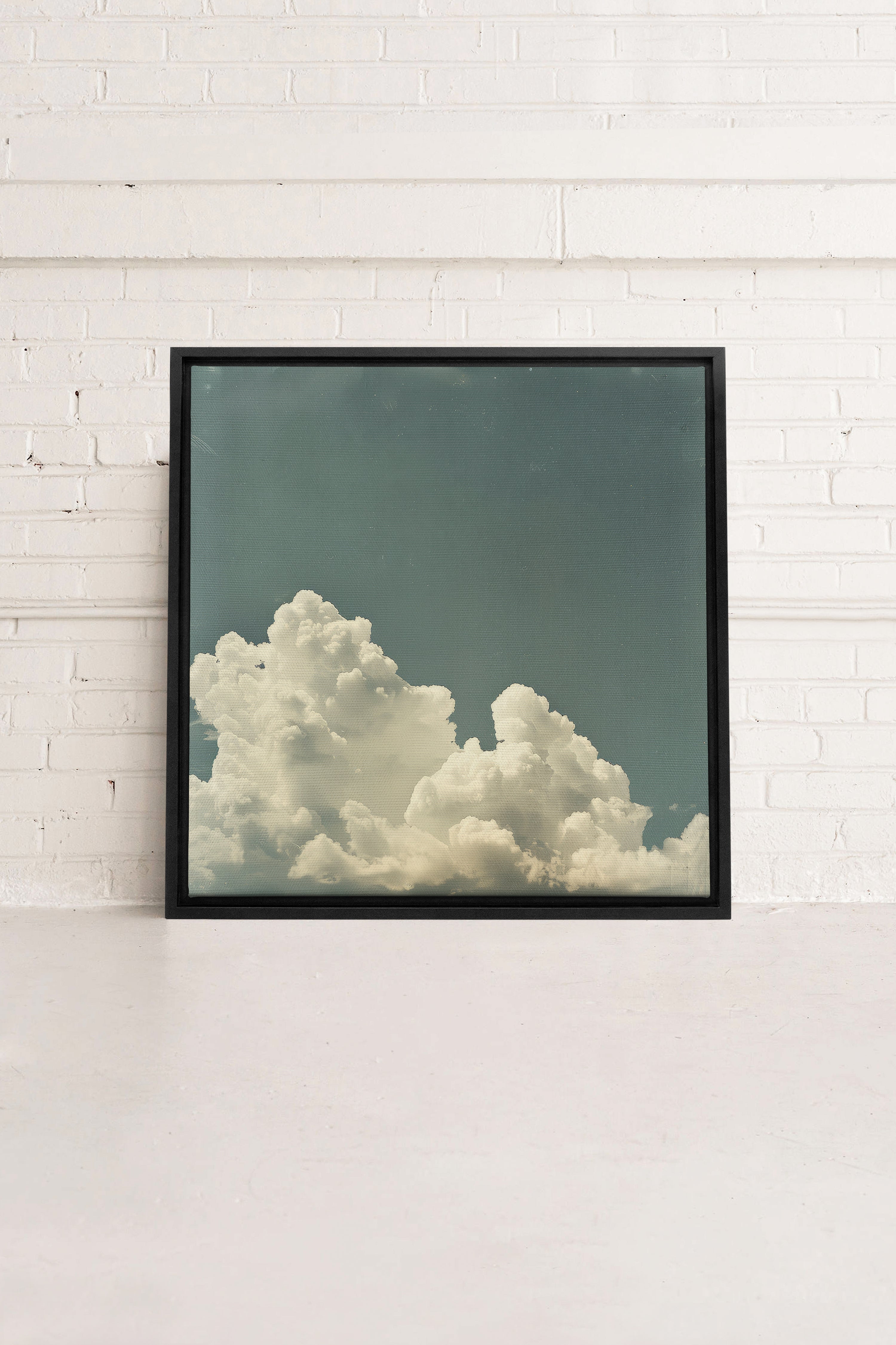 NOSTALGIC SKY, Oeuvre sur toile étirée, encadré Noir