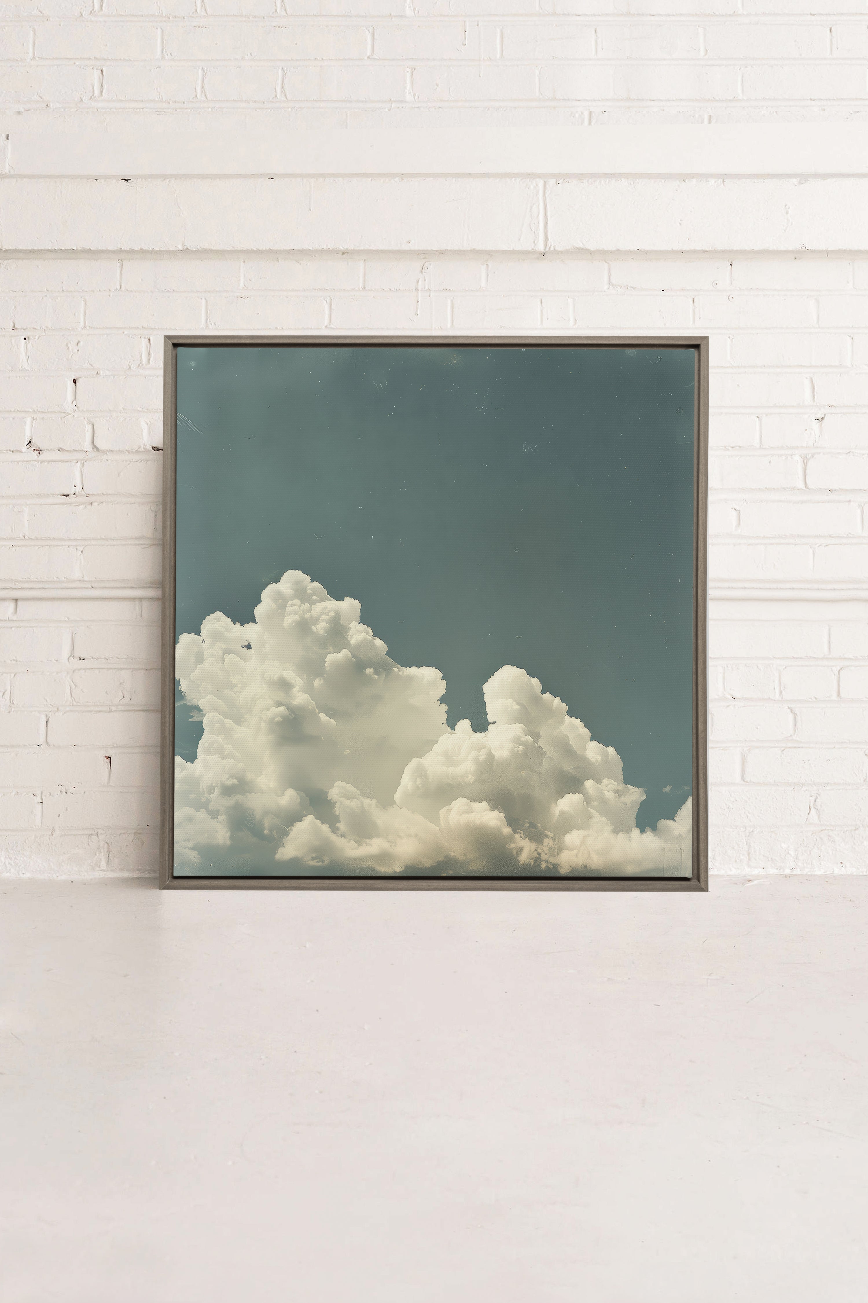 NOSTALGIC SKY, Oeuvre sur toile étirée, encadré Brun Chêne
