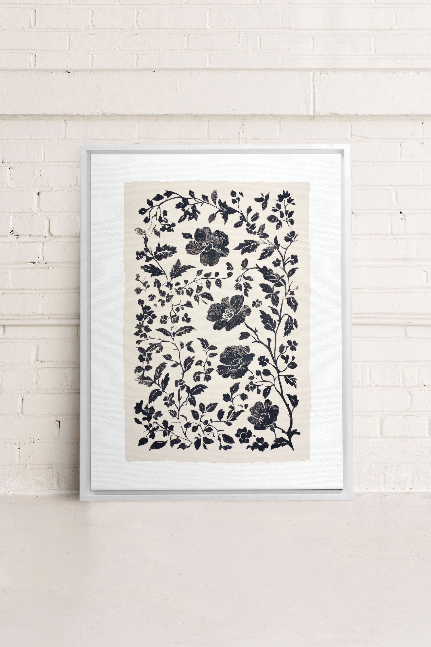 OLEKA CANVAS - FLORAL SHADOW, Oeuvre sur toile étirée, encadré Blanc