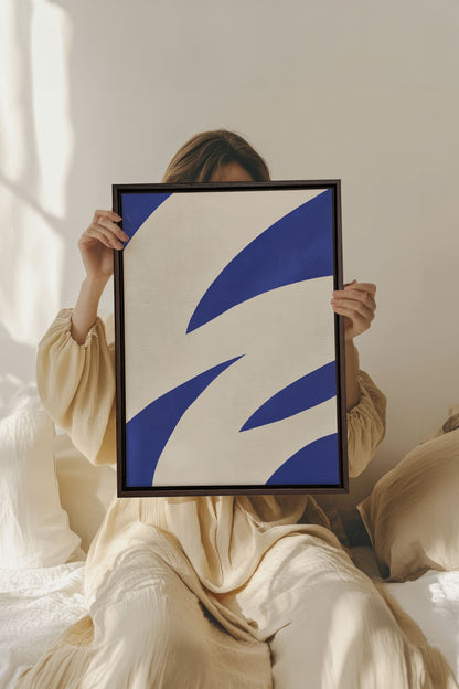 OLEKA CANVAS - COBALT FLOW, Oeuvre sur toile étirée, encadré Brun Noyer