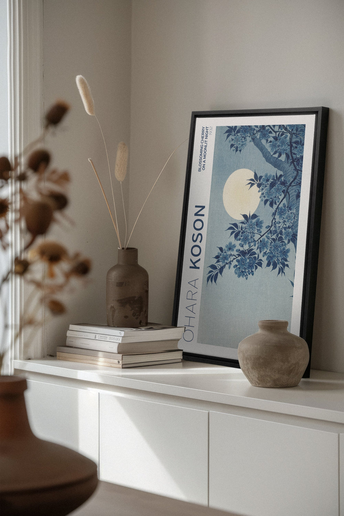 OLEKA CANVAS - BLOSSOMING CHERRY, Oeuvre sur toile étirée, encadré Noir