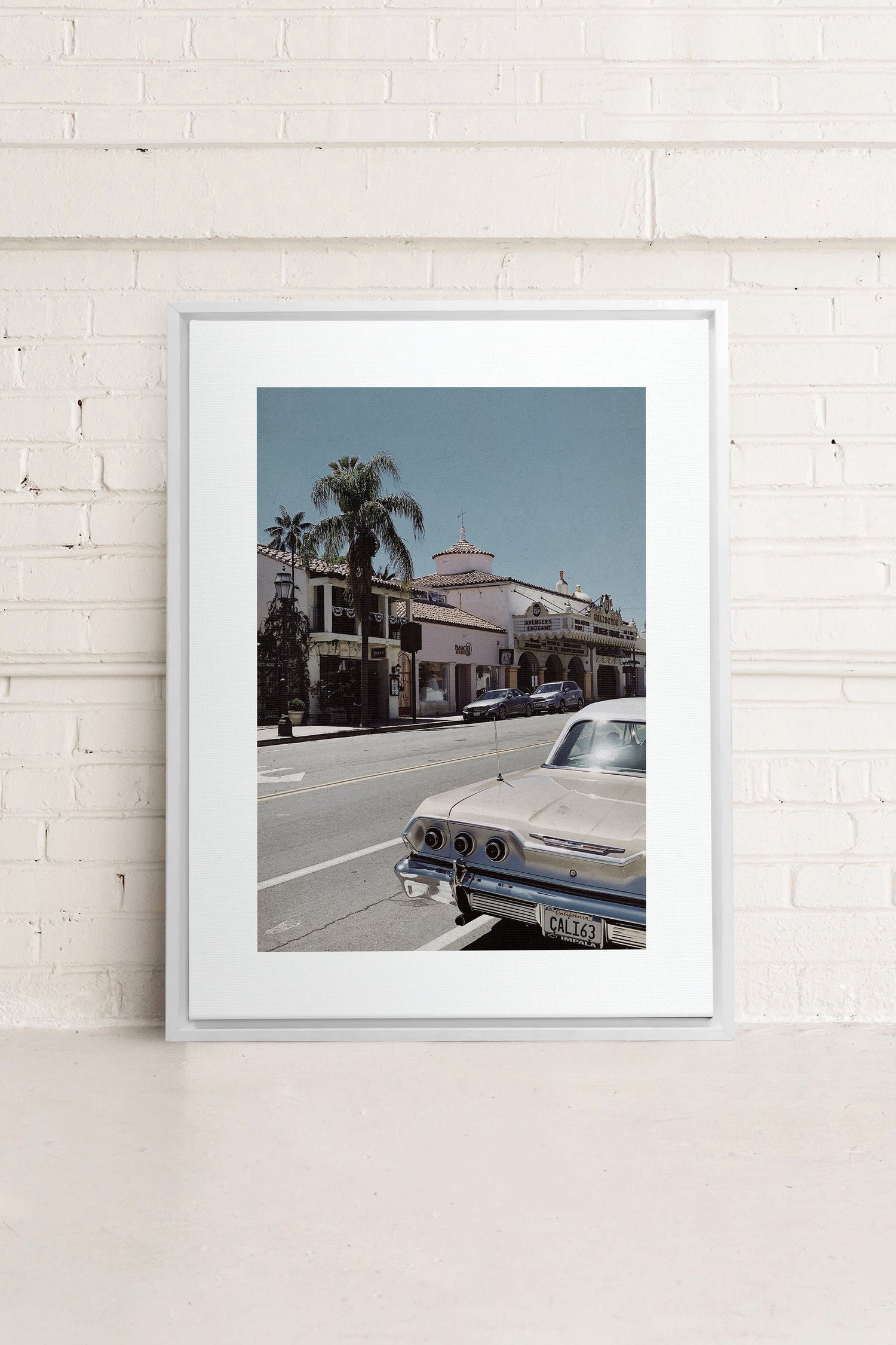 OLEKA CANVAS - CALI 63, Oeuvre sur toile étirée, encadré Blanc