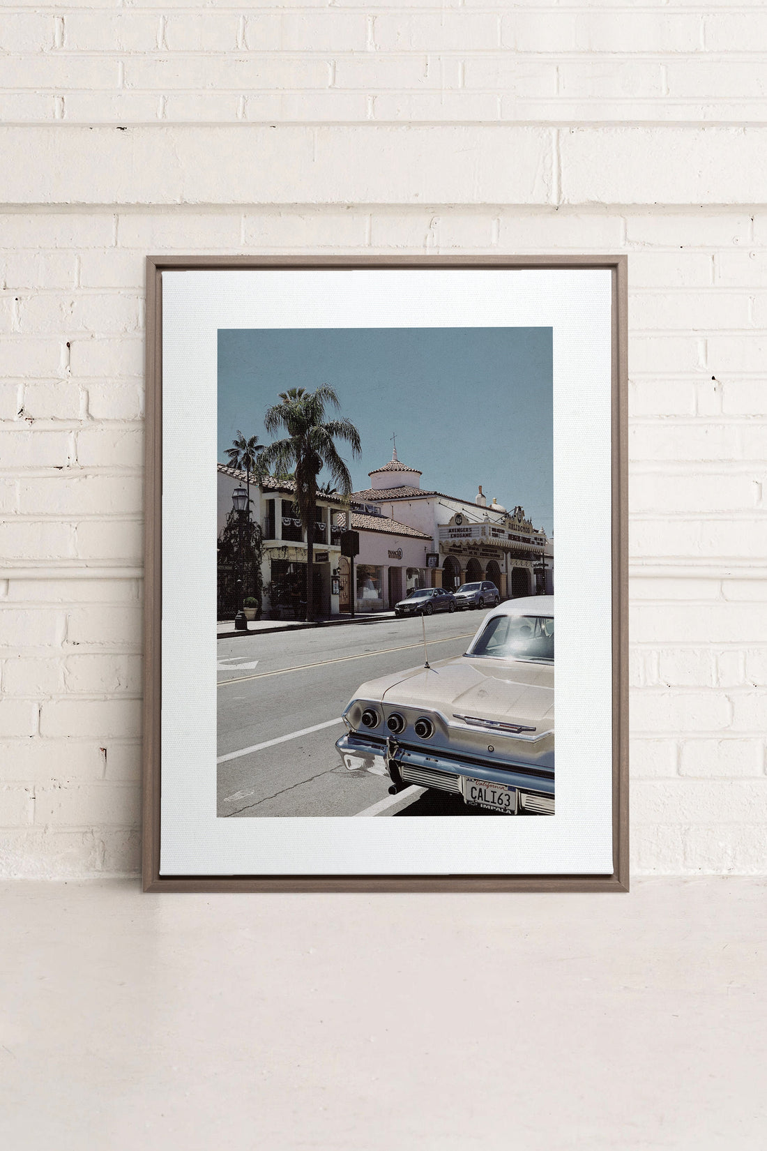 OLEKA CANVAS - CALI 63, Oeuvre sur toile étirée, encadré Brun Chêne