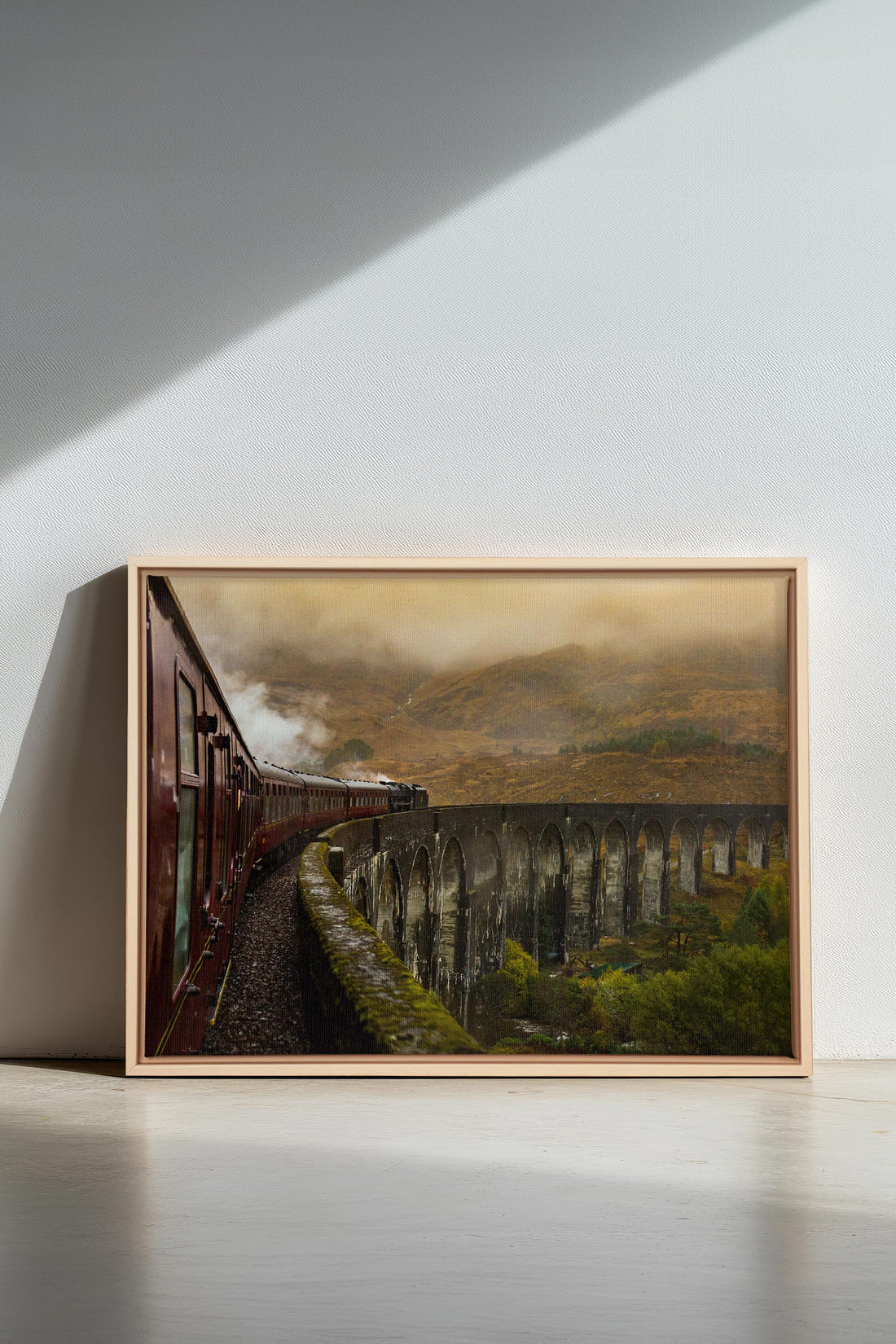 OLEKA CANVAS - ROUTE DU MYSTÈRE, Oeuvre sur toile étirée, encadré Naturel Clair