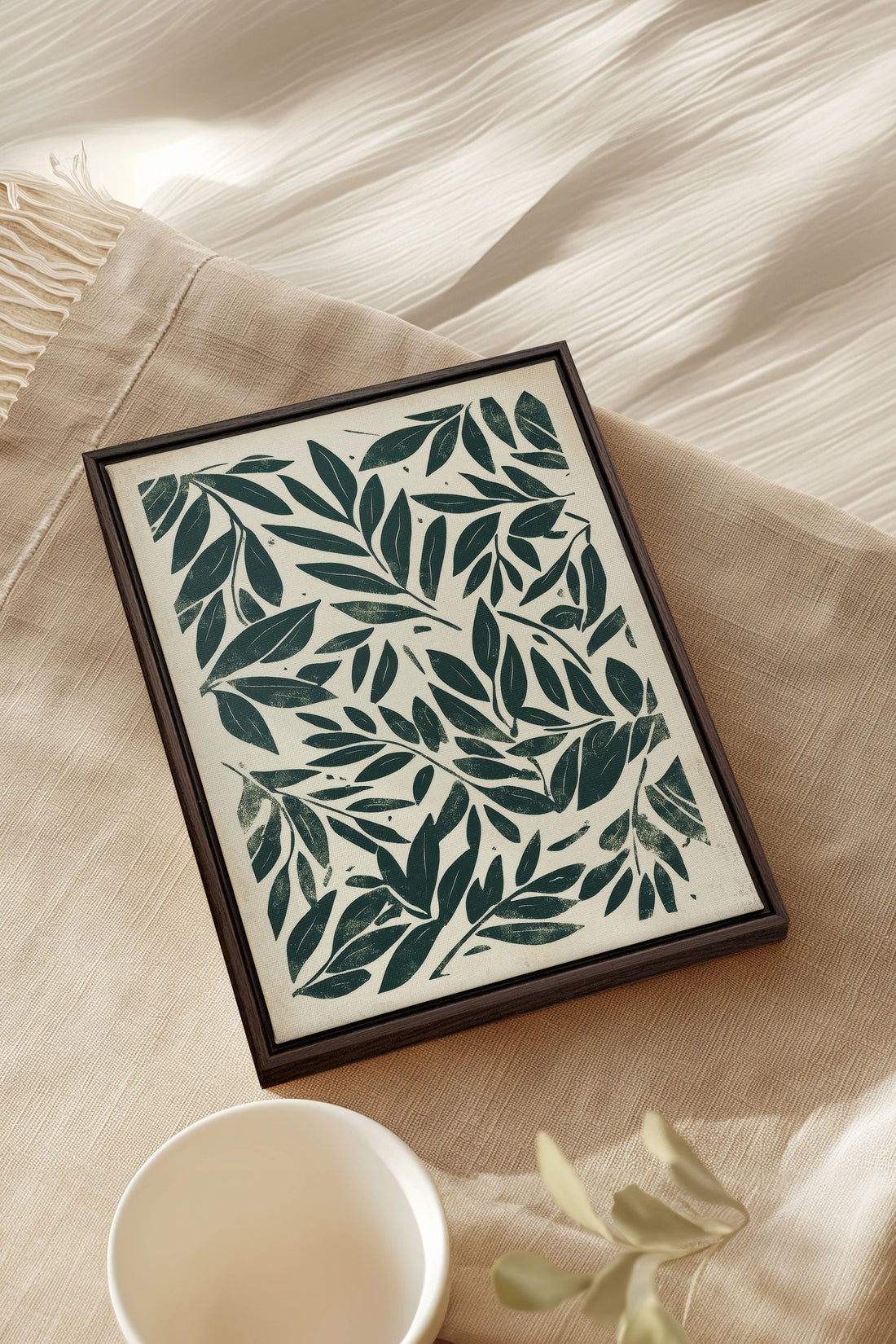 OLEKA CANVAS - HERITAGE GREENERY, Oeuvre sur toile étirée, encadré Brun Noyer